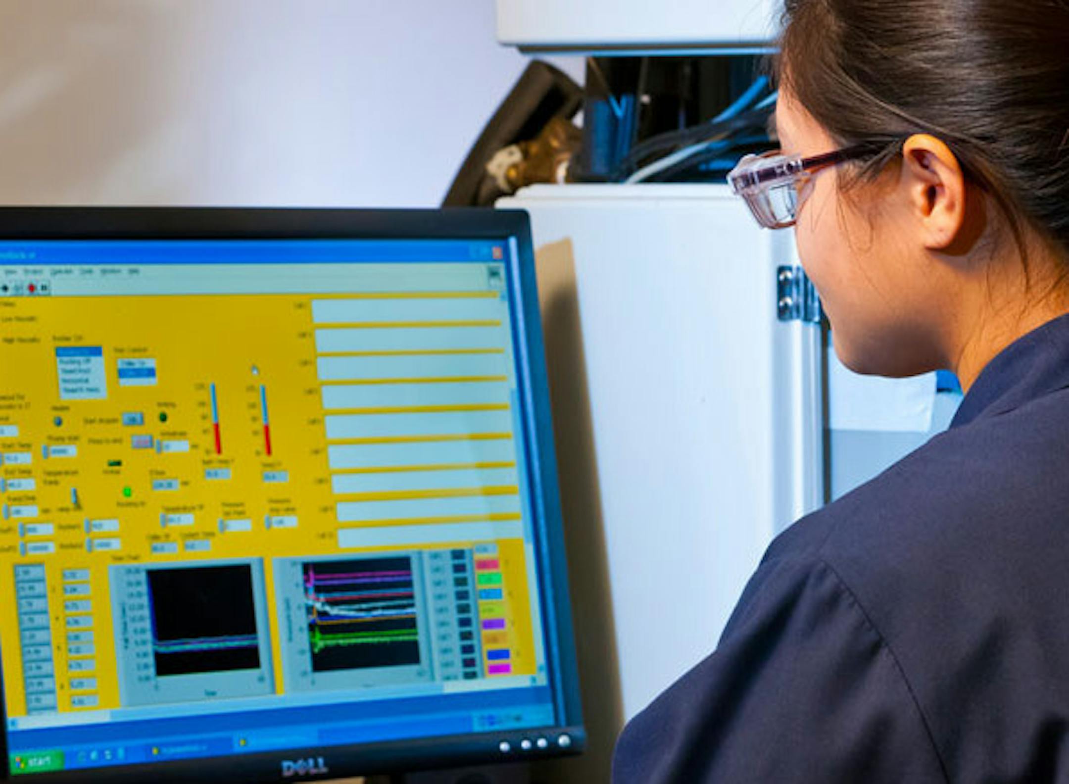 A lab technician working in our Hydrate lab at Champion Technologies