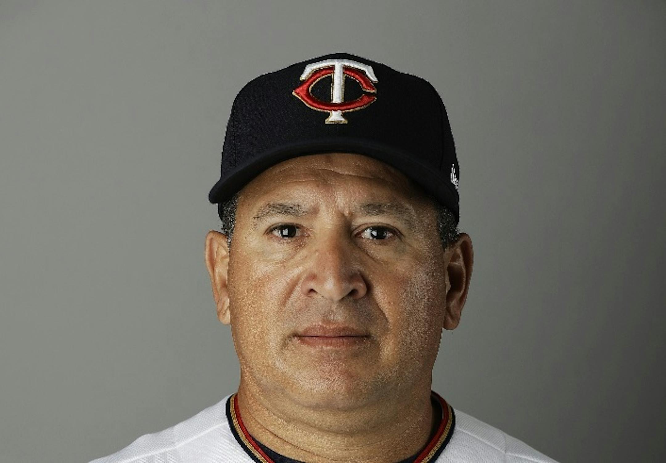 Twins assistant hitting coach Rudy Hernandez