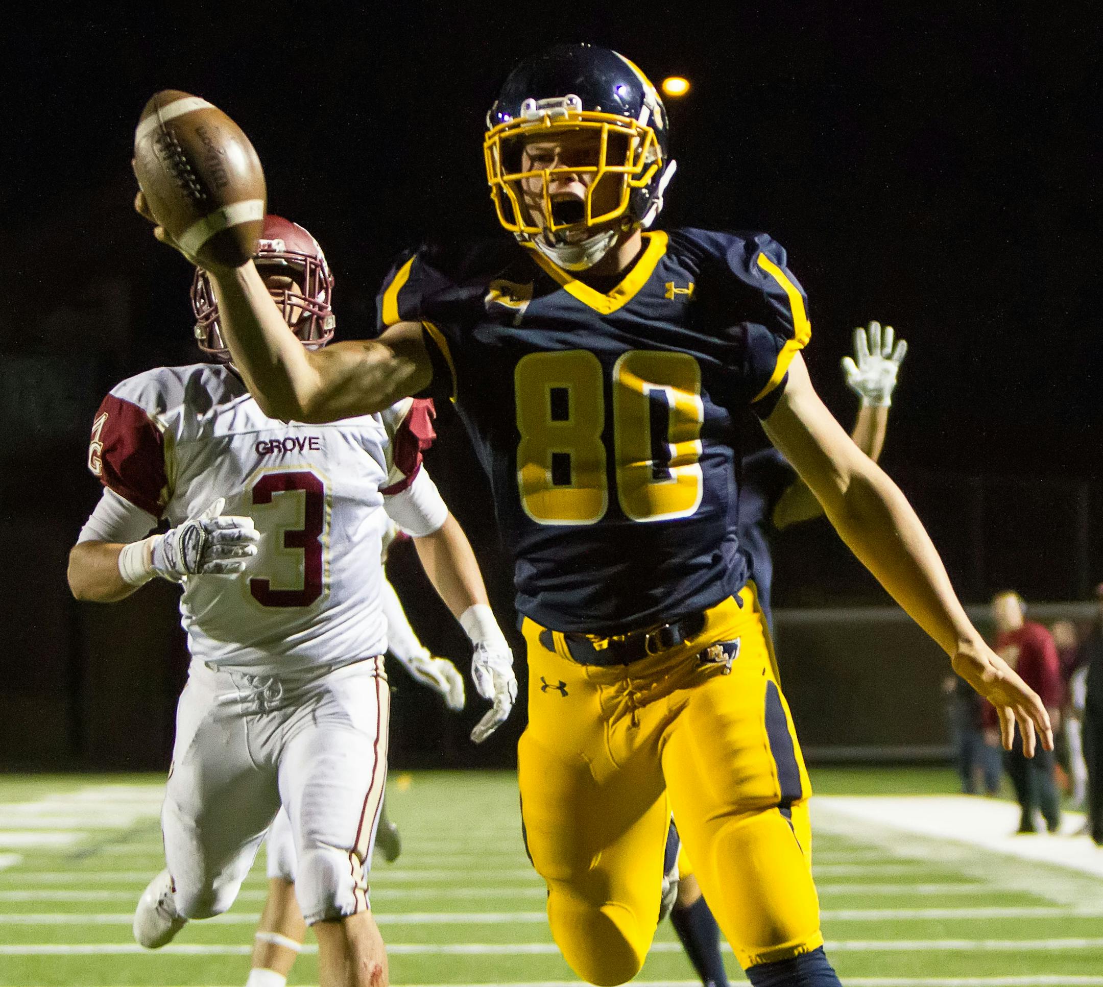 Prior Lake 80 TE Hunter Sandness celebrates after scoring a touchdown to put the Lakers up 14-7 as the Prior Lake Lakers host the Maple Grove Crimson on October 2, 2015. [Special to Star Tribune Matt Blewett ï matt@mattebphoto.com 20041350A SLUG:PREP100315.prior] ORG XMIT: MIN1510022156390210
