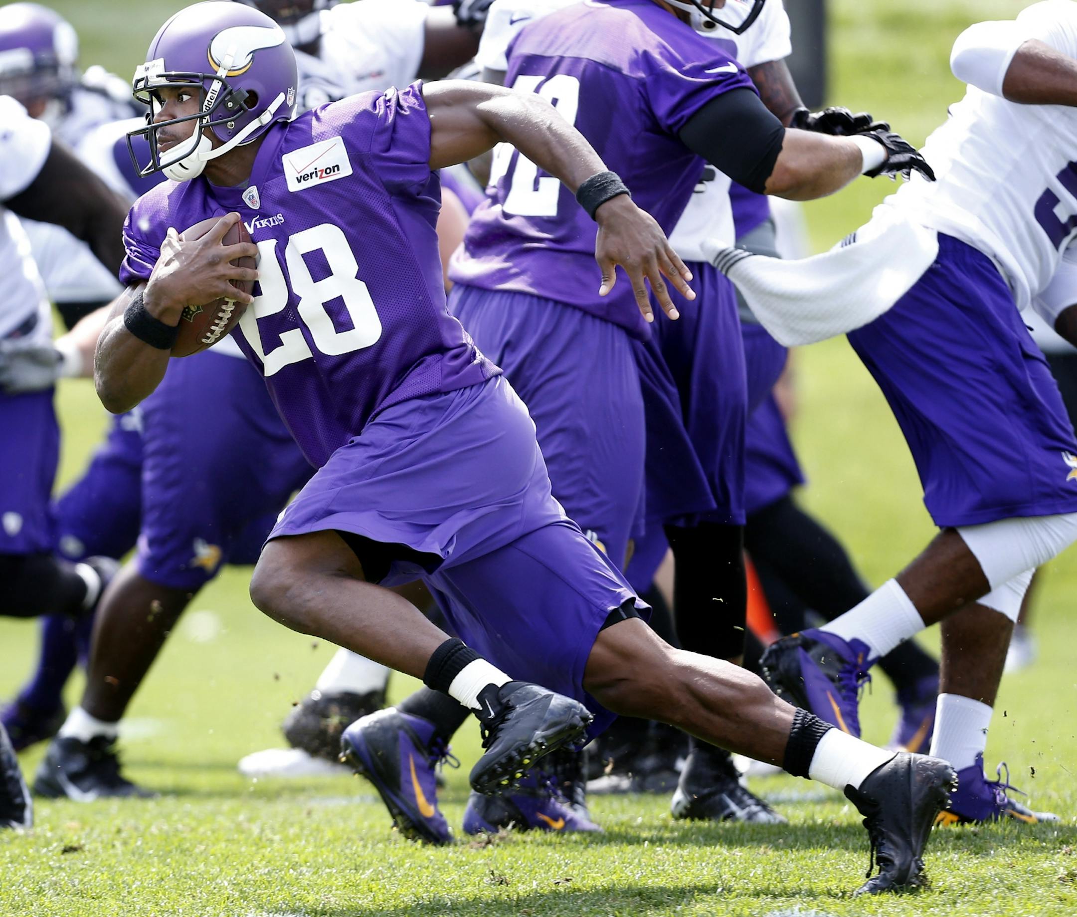 Minnesota Vikings running back Adrian Peterson during minicamp practice last Tuesday.