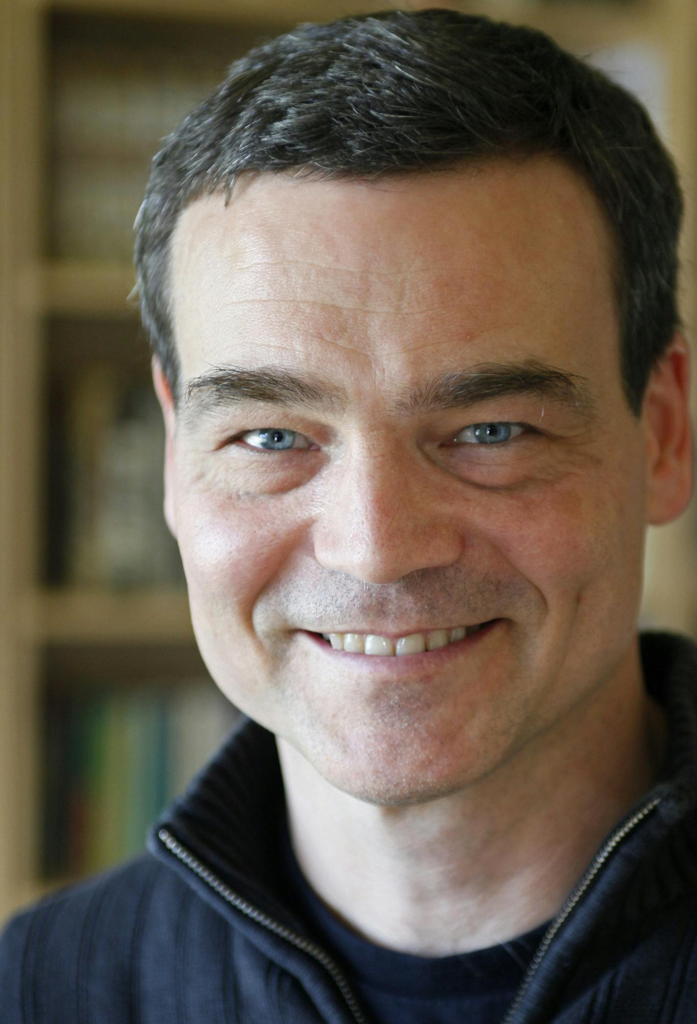 Author T.J. Stiles poses at his home after winning a Pulitzer Prize in San Francisco, Monday, April 12, 2010. Stiles' "The First Tycoon: The Epic Life of Cornelius Vanderbilt," was the biography winner. (AP Photo/Eric Risberg) ORG XMIT: FX113