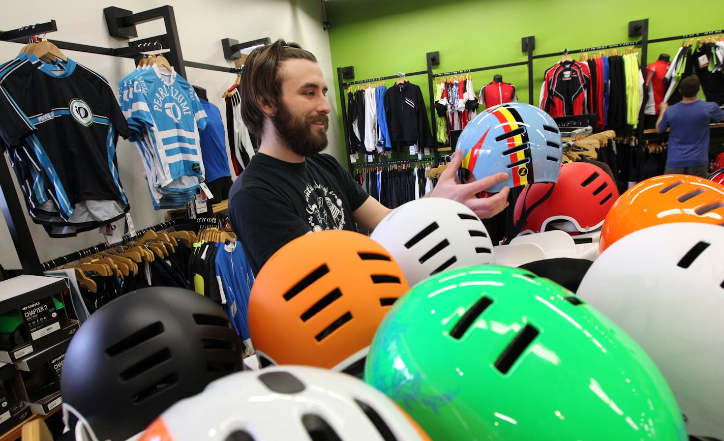 Daniel Zachman shopped for a bike helmet last sat at the Freewheel Bike shop, 1812 South 6th Street Minneapolis, MN 55454, Freewheel is located just east of the northeast corner of Cedar Avenue and 6th Street on the University of Minnesota West Bank. ] TOM WALLACE&#x2022; TWALLACE@startribune.com _ Assignments #20028741A_ April 27, 2013_ SLUG: bikleshop.vita EXTRA INFORMATION: One of several stories in vita.mn bike issue - looking to shoot a local shop - Freewheel