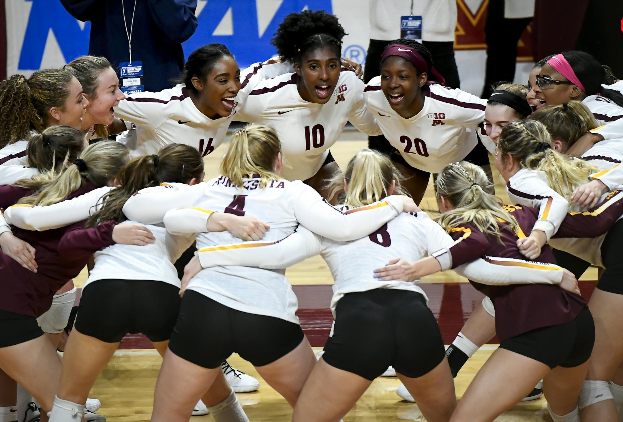 The Gophers celebrated their 3-0 sweep over the South Caroline Gamecocks in the second round of the NCAA tournament Saturday night. ] Aaron Lavinsky • aaron.lavinsky@startribune.com The University of Minnesota Golden Gophers volleyball team played the South Carolina Gamecocks in the second round of the NCAA Tournament on Saturday, Dec. 1, 2018 in the Maturi Sports Pavilion at the University of Minnesota in Minneapolis, Minn.