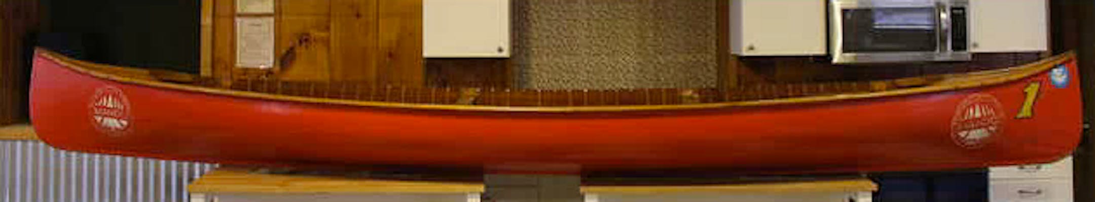 Mando racing canoe