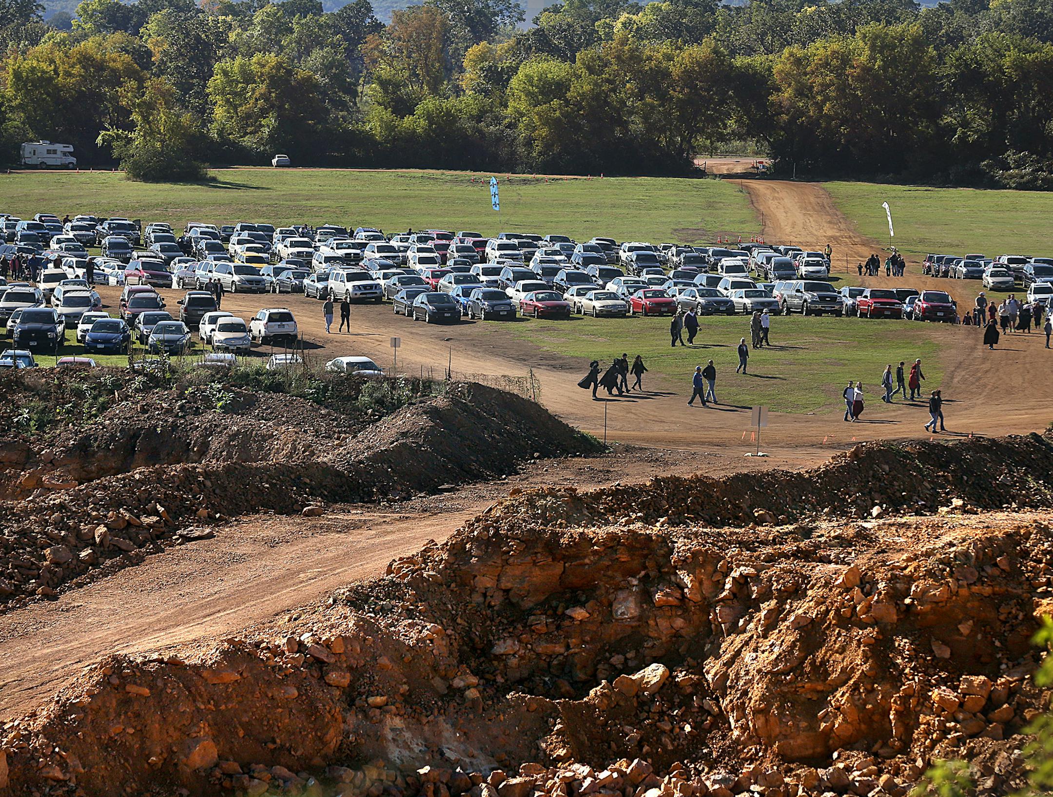 A large area of mining separates the parking areas from the Renaissance Festival grounds. ] JIM GEHRZ ‚Ä¢ jgehrz@startribune.com / Shakopee, MN / Sept. 13, 2014 / 8:30 AM / BACKGROUND INFORMATION: For decades the Renaissance Festival has been trying to maintain an illusion of a return to a distant medieval past. But recent patrons report that the illusion is under strain, as a very modern-day enterprise, sand mining for oil fracking, is visibly gnawing its way right up to the bo