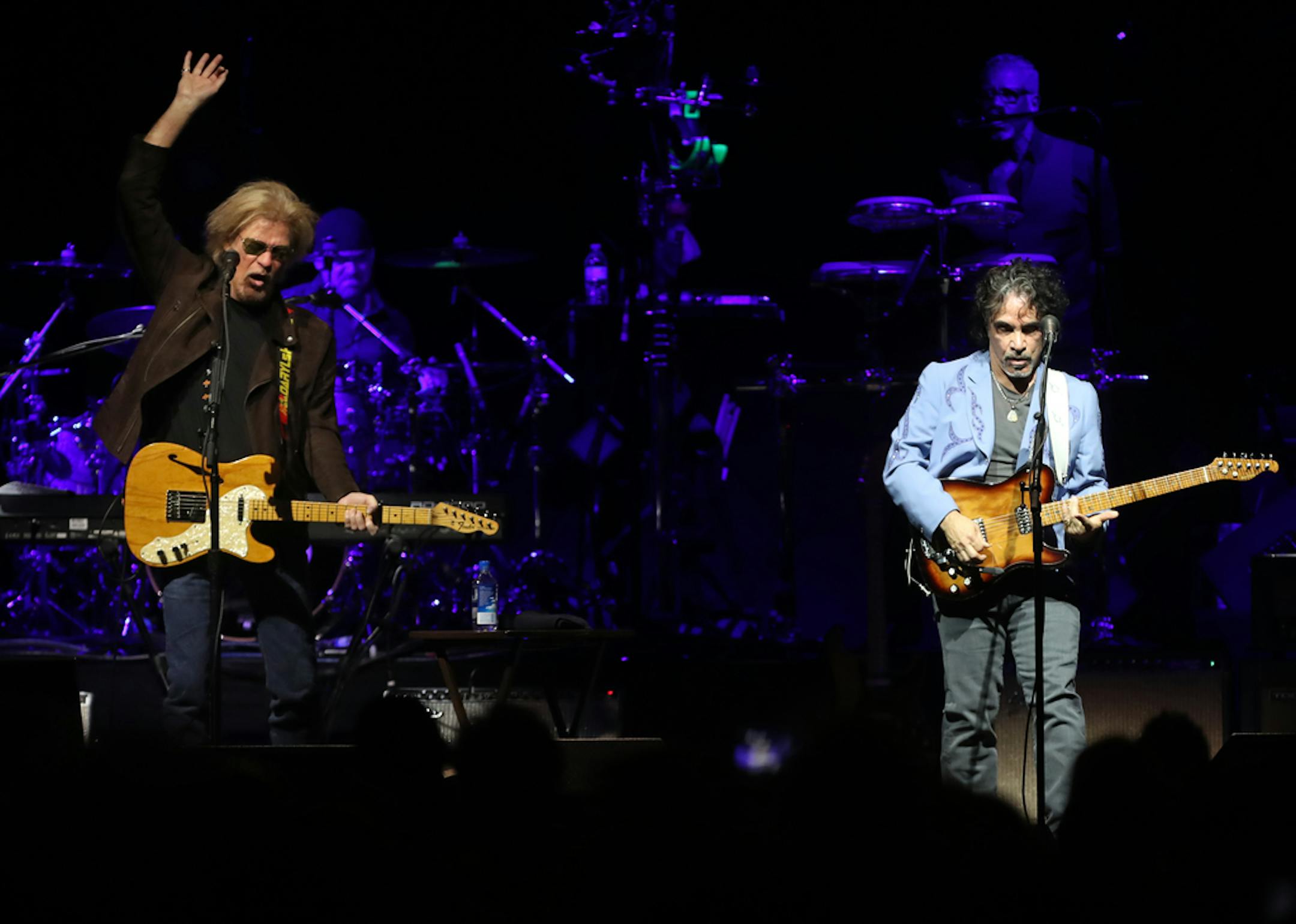 Hall & Oates played to a packed audience at the Xcel Center in 2017.