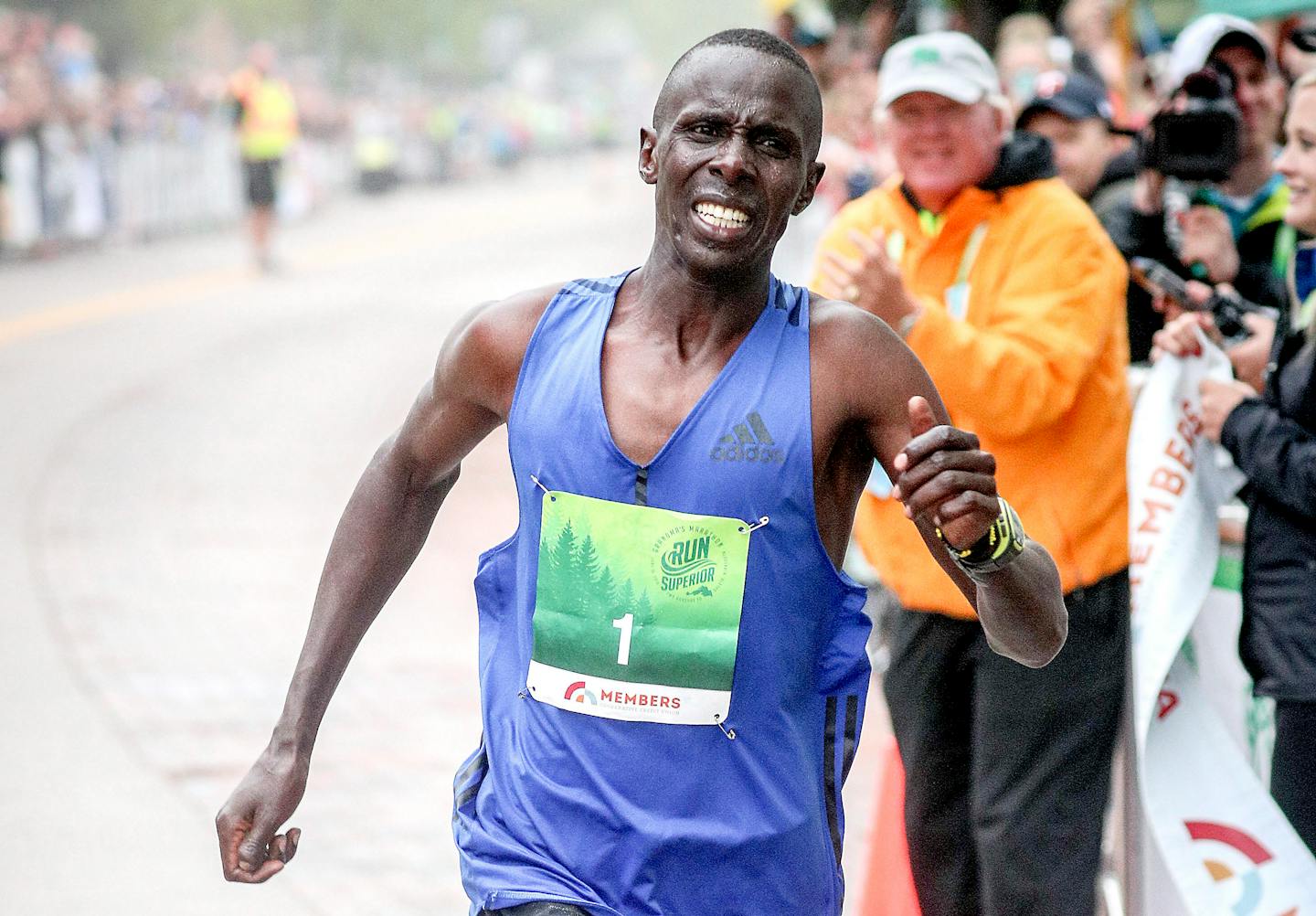 Elisha Barno, shown here winning the 2018 Grandma's Marathon, also finished first in the Twin Cities Marathon.