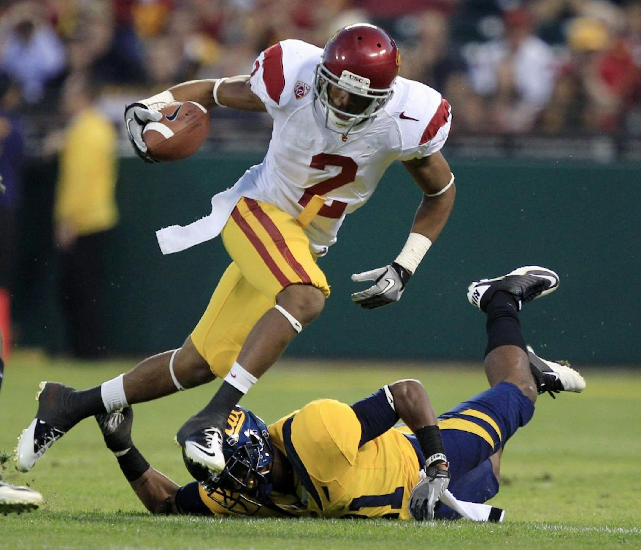 Southern California wide receiver Robert Woods (2)