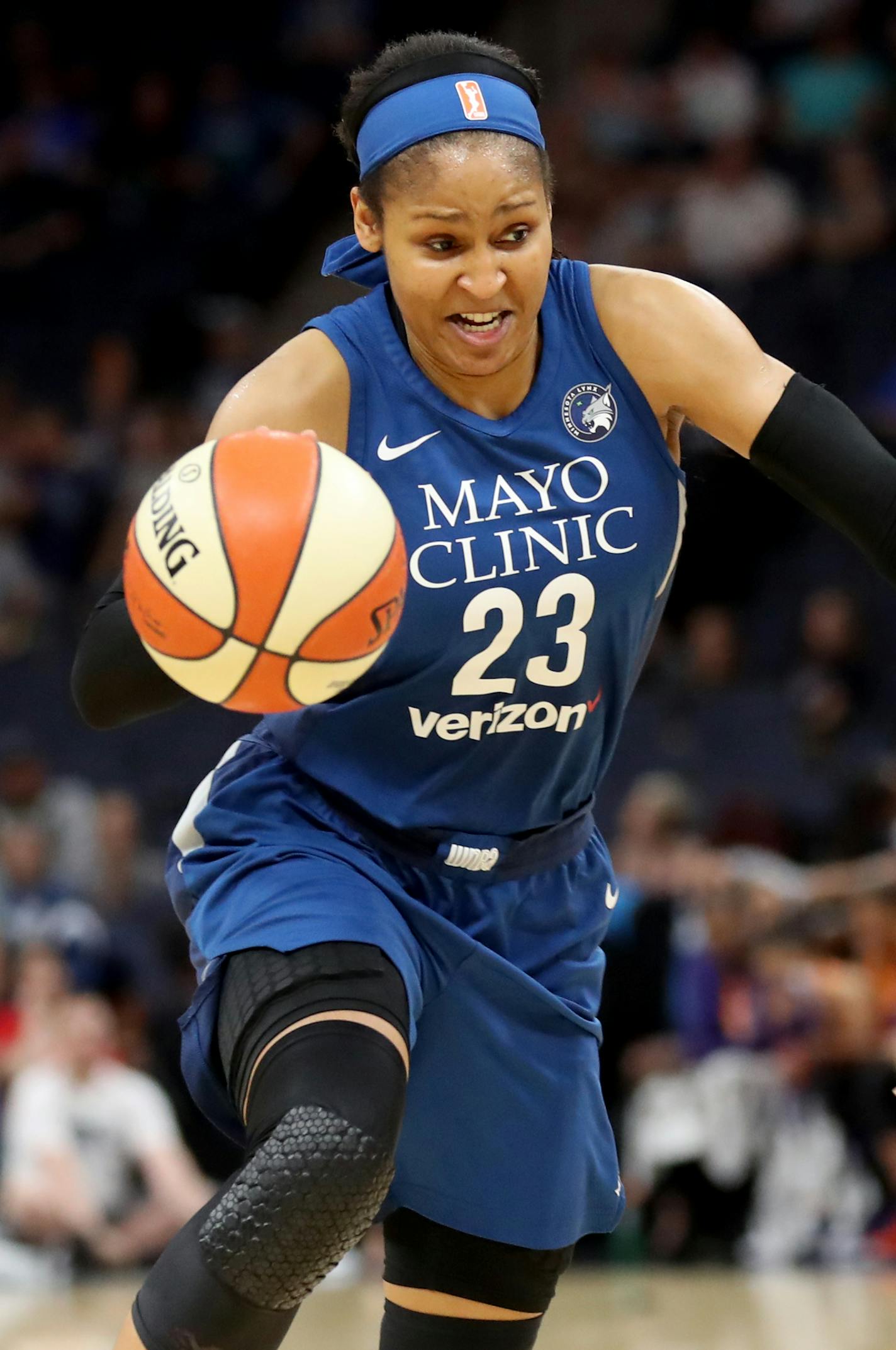 The Minnesota Lynx Seimone Augustus (33) dribbles by the Phoenix Mercury's Diana Taurasi (3) during the first quarter Friday, June 1, 2018, at the Target Center in Minneapolis, MN.] DAVID JOLES &#xef; david.joles@startribune.com Phoenix Mercury at the Minnesota Lynx