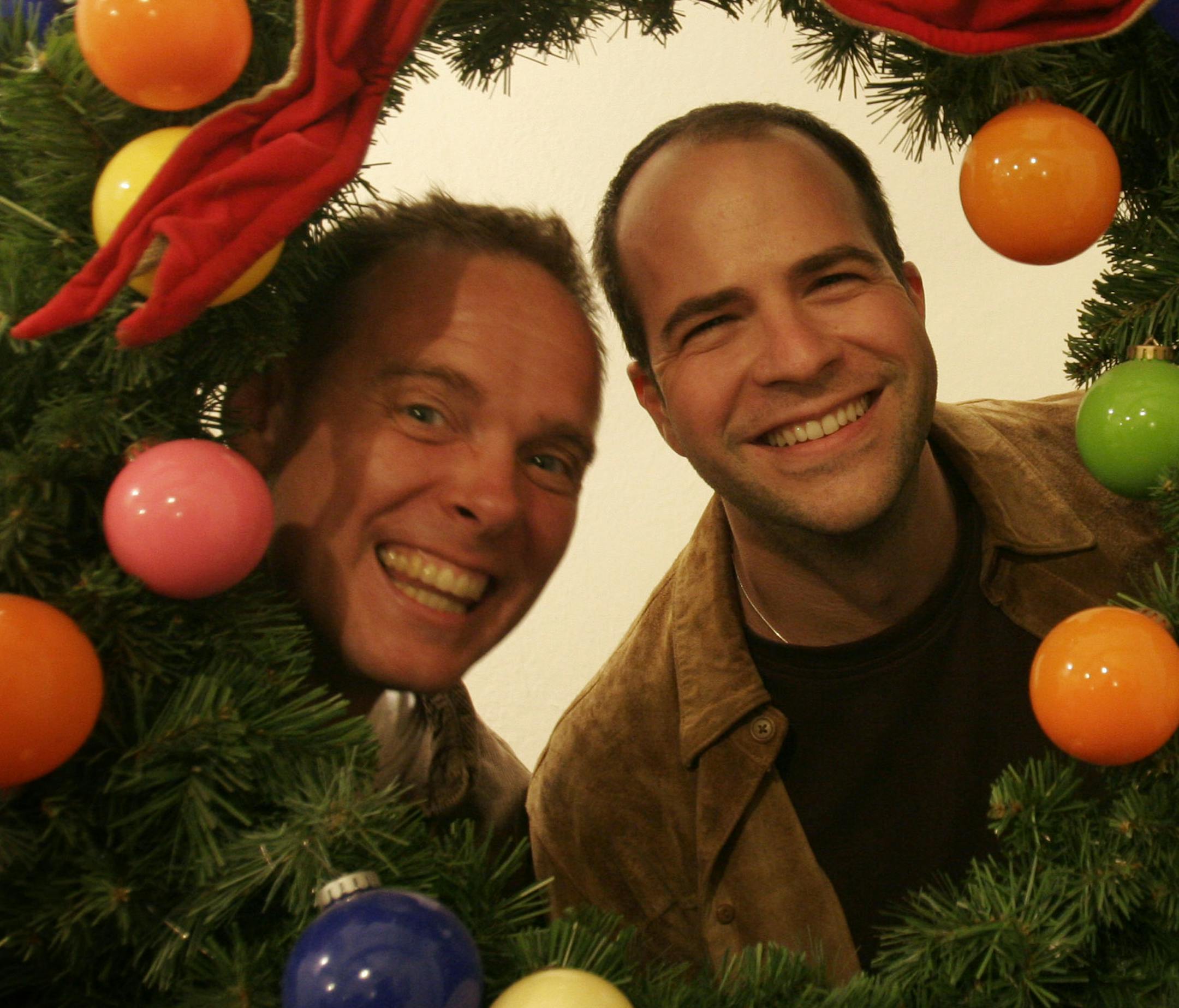 KYNDELL HARKNESS Ô kharkness@startribune.com Writer Tod Petersen, left, and director Peter Rothstein are putting on Theater Latte Da's production "A Christmas Carole Petersen".