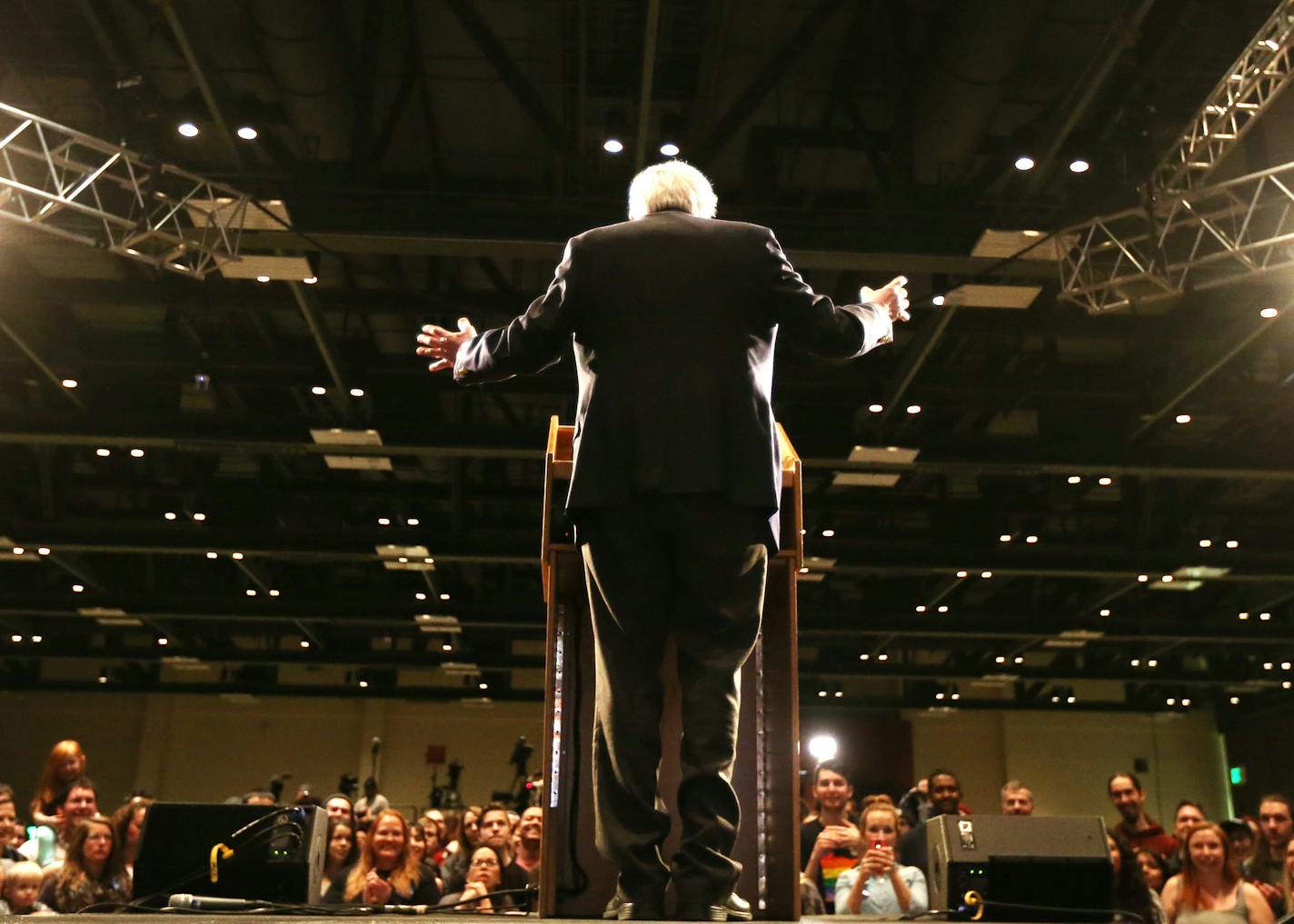 Democratic presidential candidate Bernie Sanders spoke to supporters Monday Feb 29, 2016 at the Minneapolis Convention Center Minneapolis MN. ] Jerry Holt/Jerry.Holt@Startribune.com