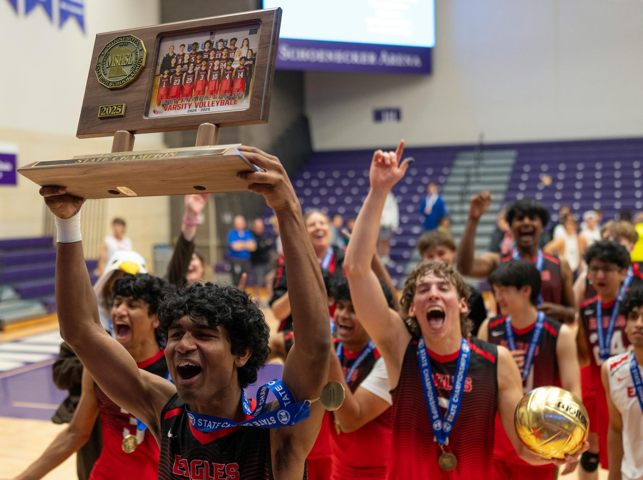 Eden Prairie overcomes Rogers to win boys volleyball state title