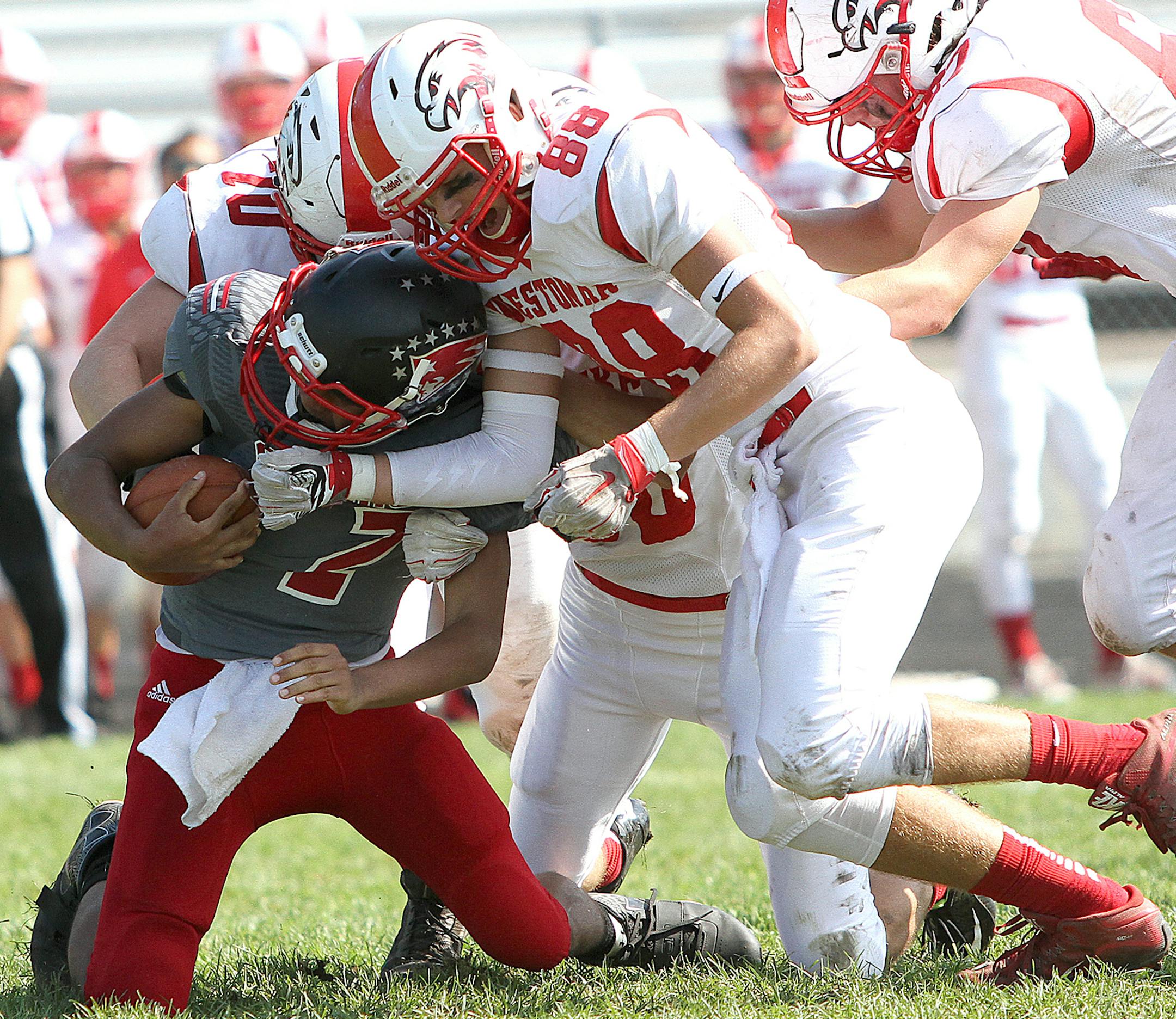 Mound Westonka vs. Patrick Henry 9/26/2015 Photos by Drew Herron