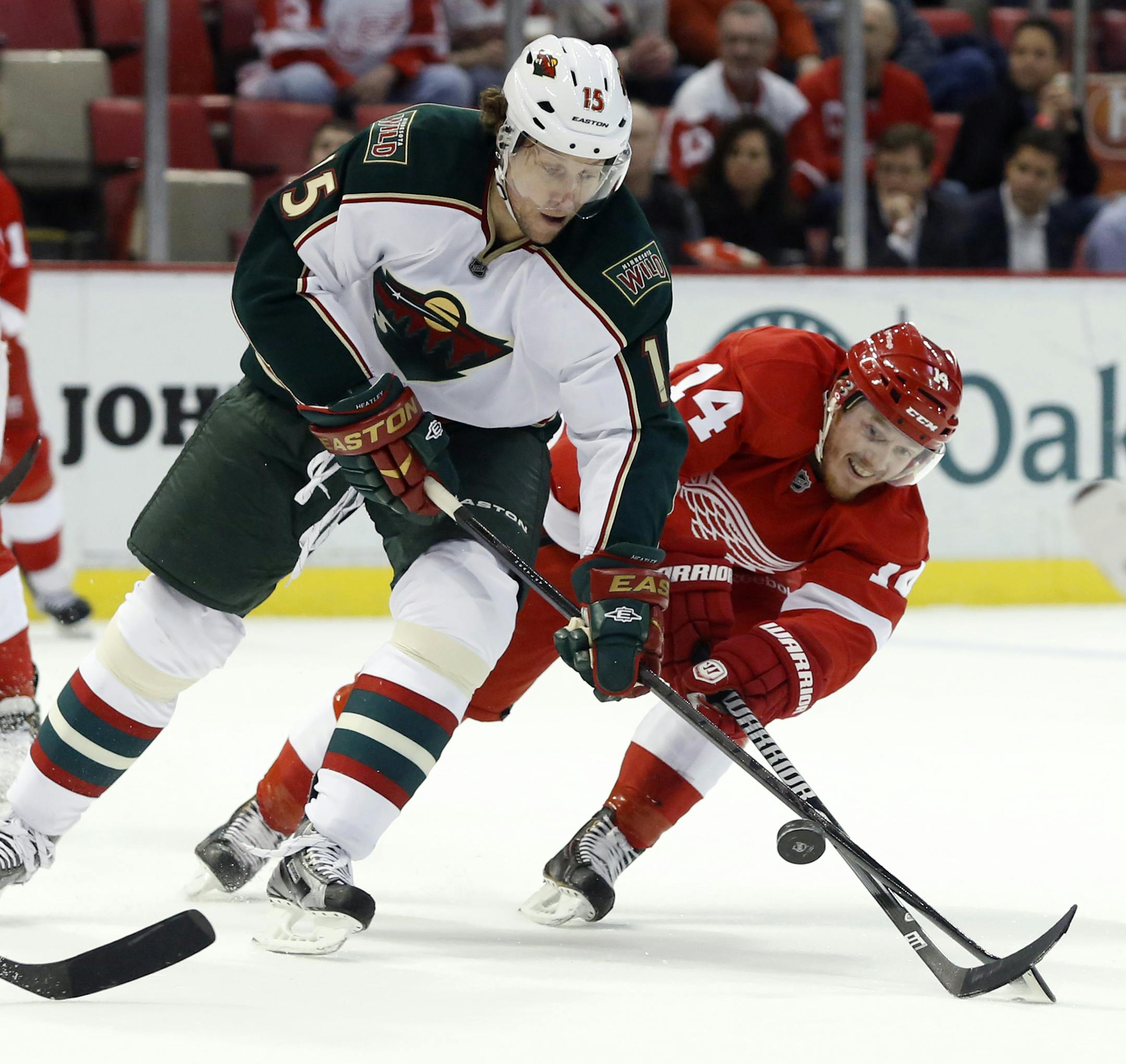 Wild right winger Dany Heatley (15)