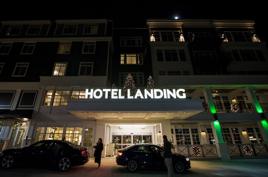 Hotel Landing in Wayzata.