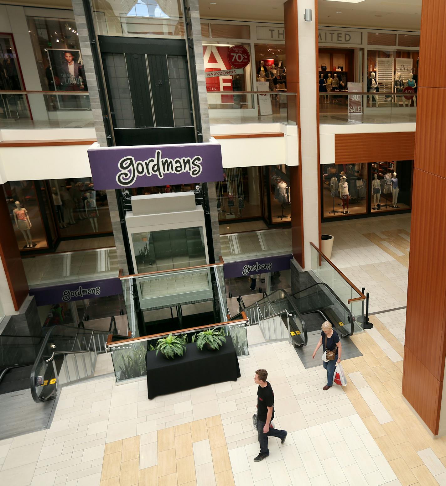 The new Gordmans department store has opened in Southdale Mall Tuesday July 21, 2015 in Edina, MN. ] Jerry Holt/ Jerry.Holt@Startribune.com