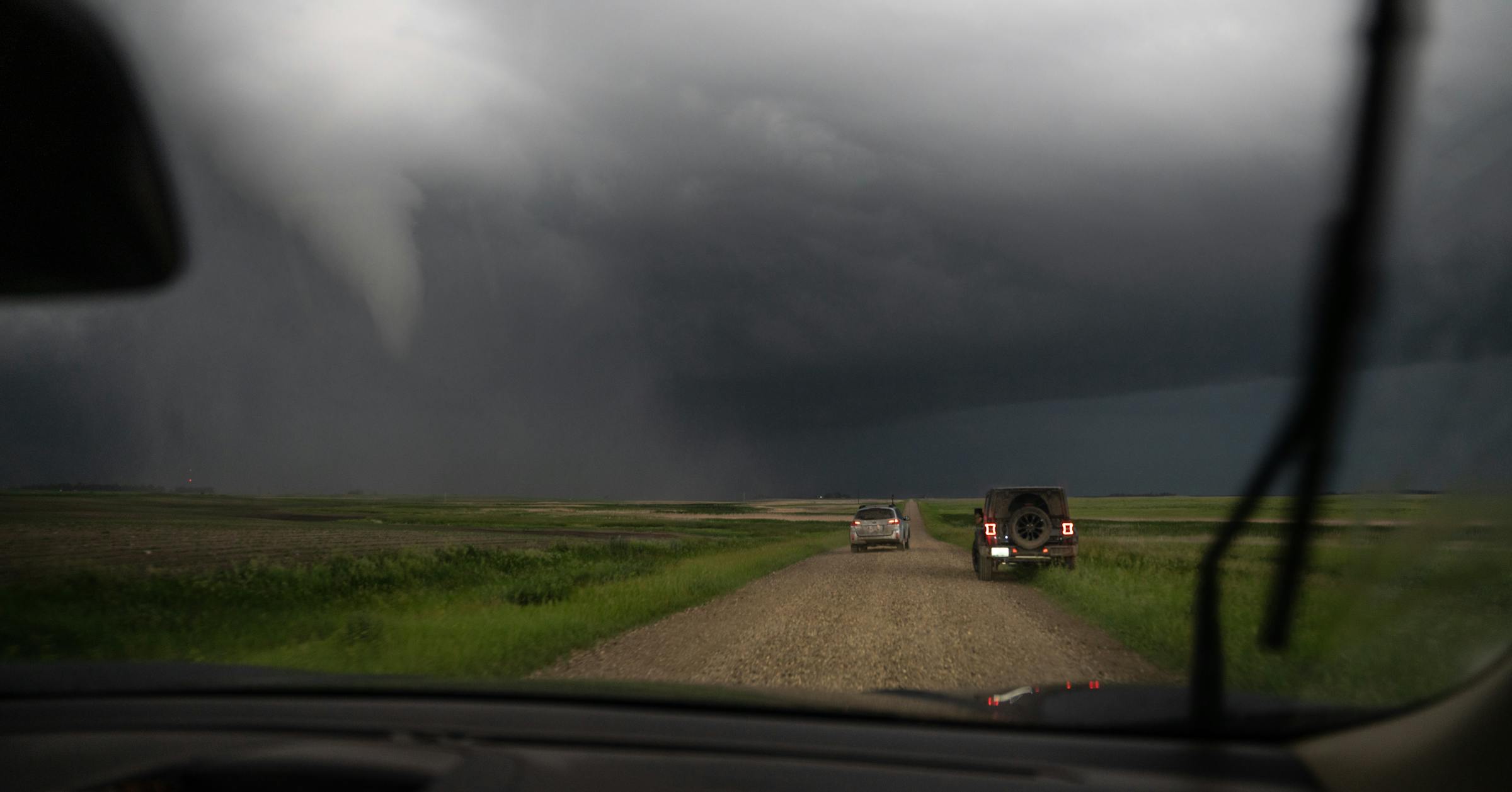 A tornado that swept through a rural town in North Dakota left at least 3 ...