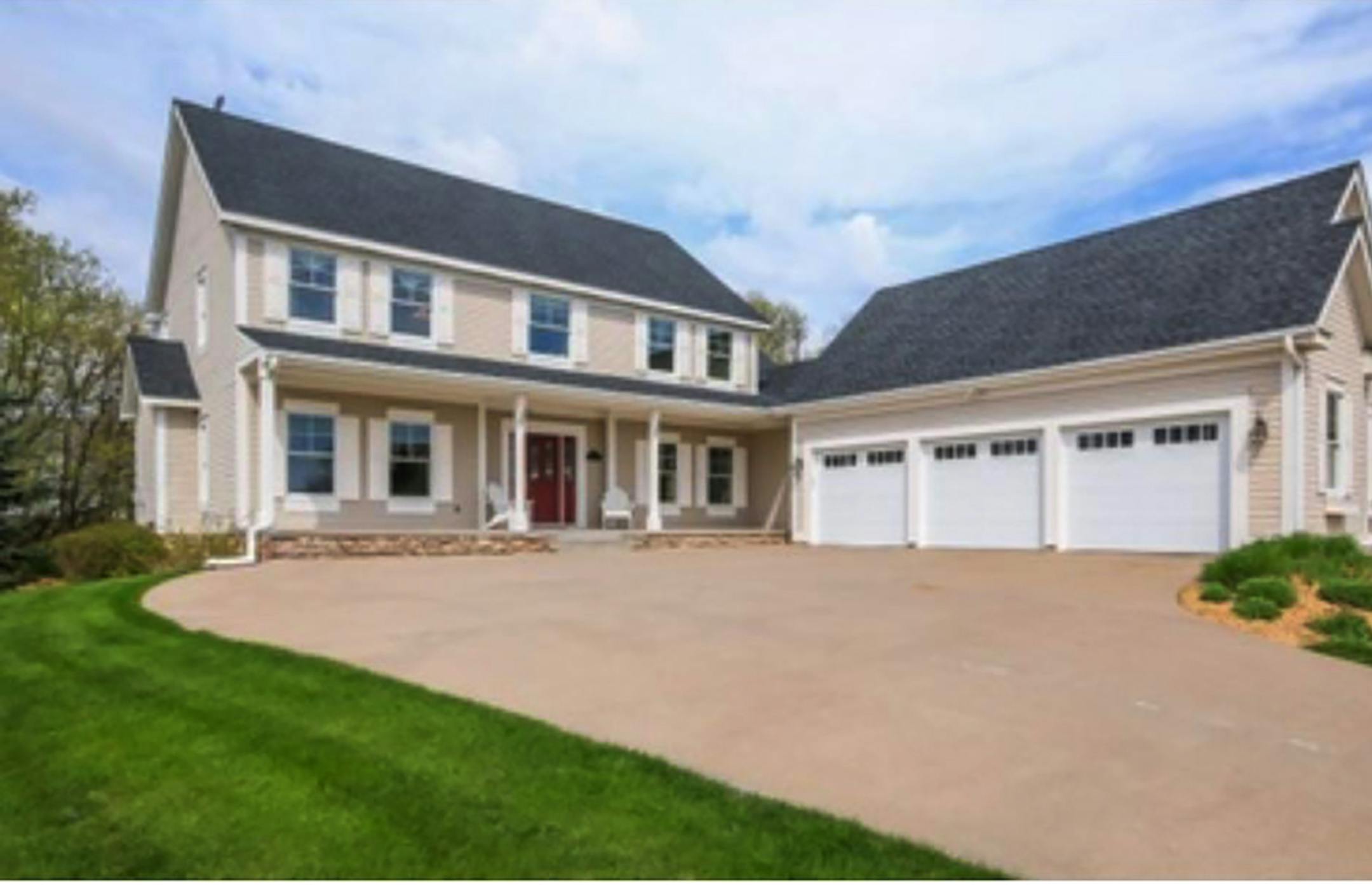 Lake Elmo
Built in , this four-bedroom, four-bath house has 4,016 square feet and features four bedrooms on one level, granite kitchen countertops and stainless steel appliances, screened porch and full finished basement. Listed by Bob Clark, Lynskey Real Estate, 651-439-1412.