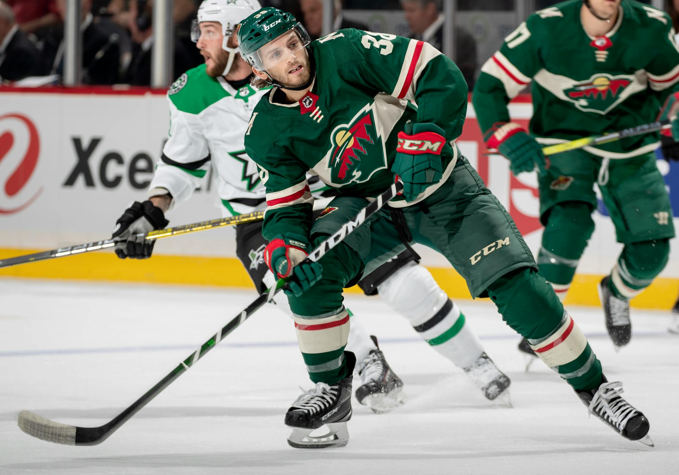 Ryan Hartman of the Wild.