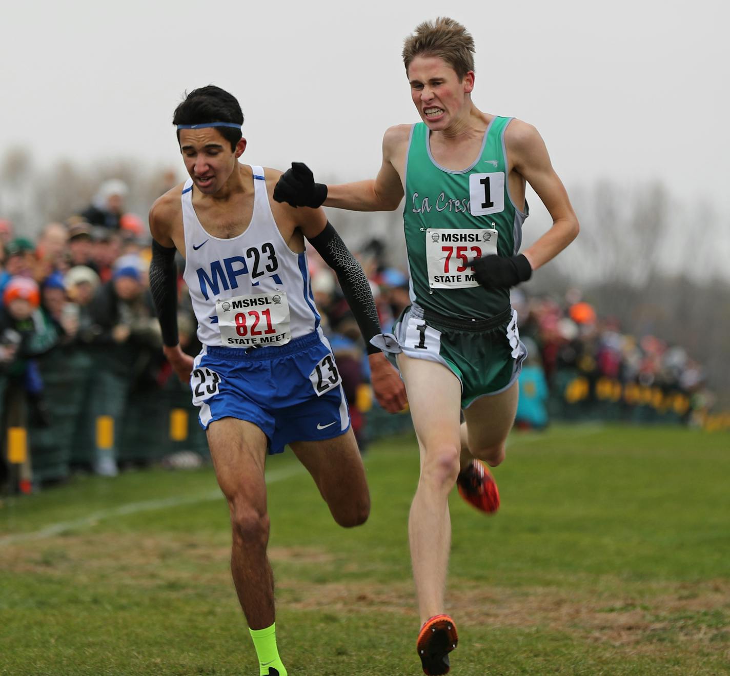 Matt Steiger from La Crescent edged out last year's champion Declan Dahlberg from Mounds Park in the boys' class 1A state cross country championship. The two swapped places from last year's final when Dahlberg edged out Steiger, also in a close finish at the line. ] Shari L. Gross &#xef; shari.gross@startribune.com 4 races, action, team and individual celly
10 a.m. 2A girls
11 a.m. 2A boys
1 p.m. 1A girls
2 p.m. 1A boys