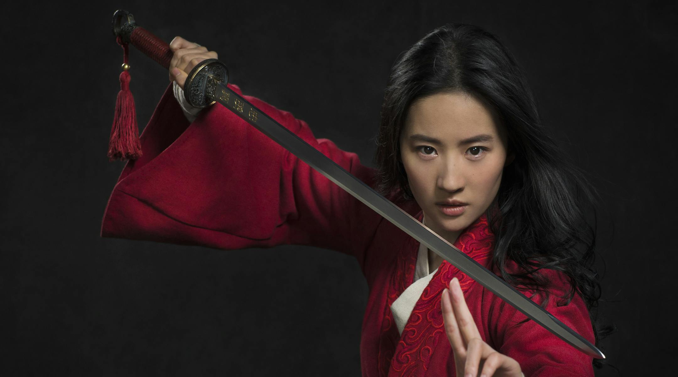 Disney's MULAN Mulan (Yifei Liu) Photo: Stephen Tilley © 2018 Disney Enterprises, Inc. All Rights Reserved.