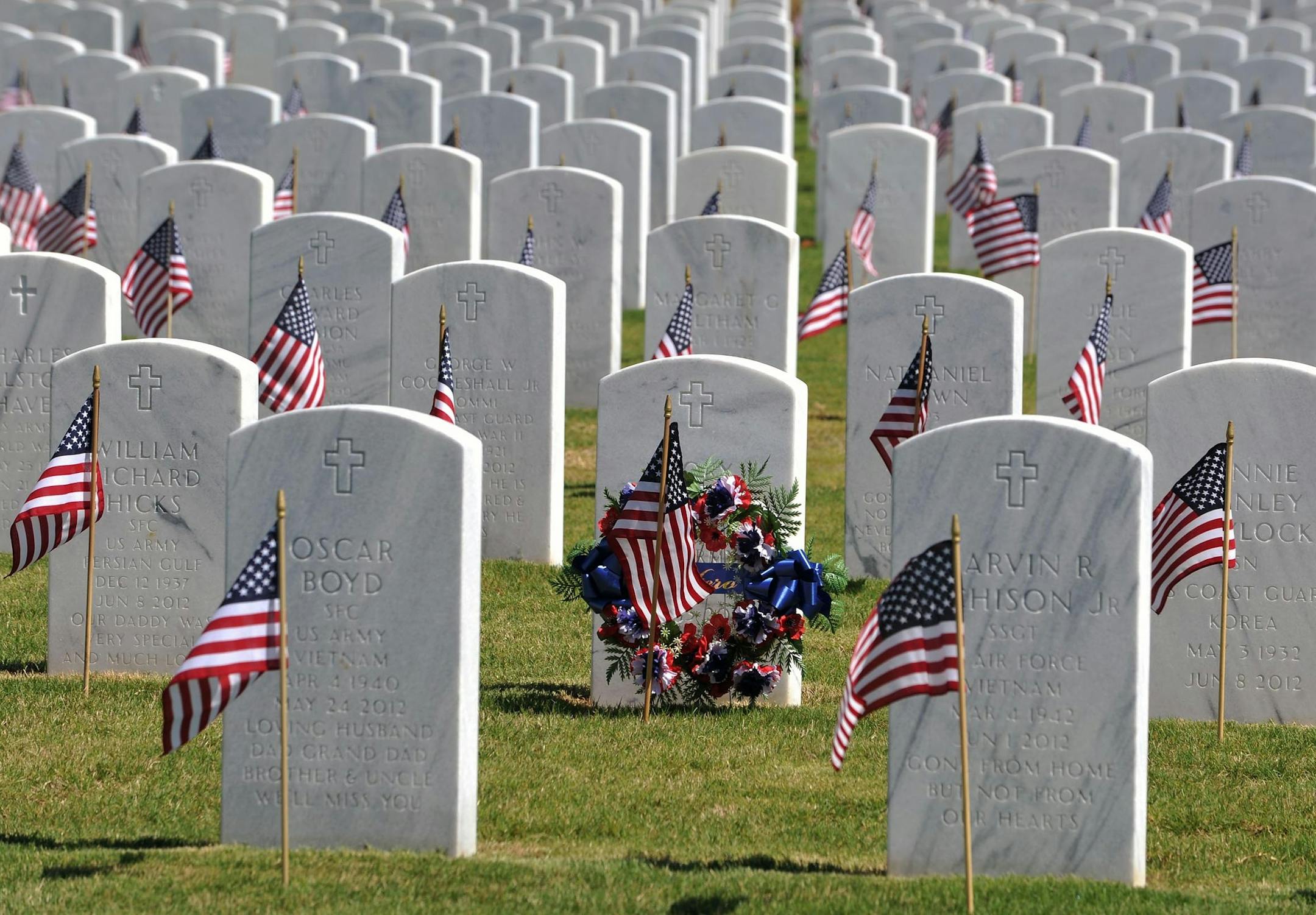 Alabama National Cemetery.