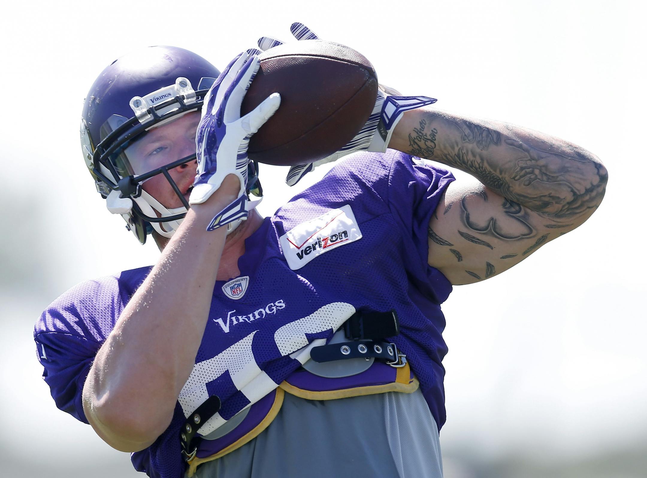 Minnesota Vikings tight end Kyle Rudolph (82) caught a pass during the afternoon practice on Monday.