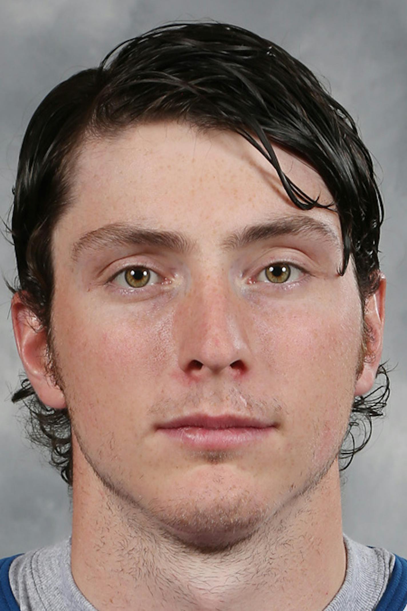 DENVER, CO - SEPTEMBER 11: Matt Duchene #9 of the Colorado Avalanche poses for his official headshot for the 2013-2014 NHL season on September 11, 2013 at the Pepsi Center in Denver, Colorado. (Photo by Michael Martin/NHLI via Getty Images) *** Local Caption *** Matt Duchene ORG XMIT: 177614225