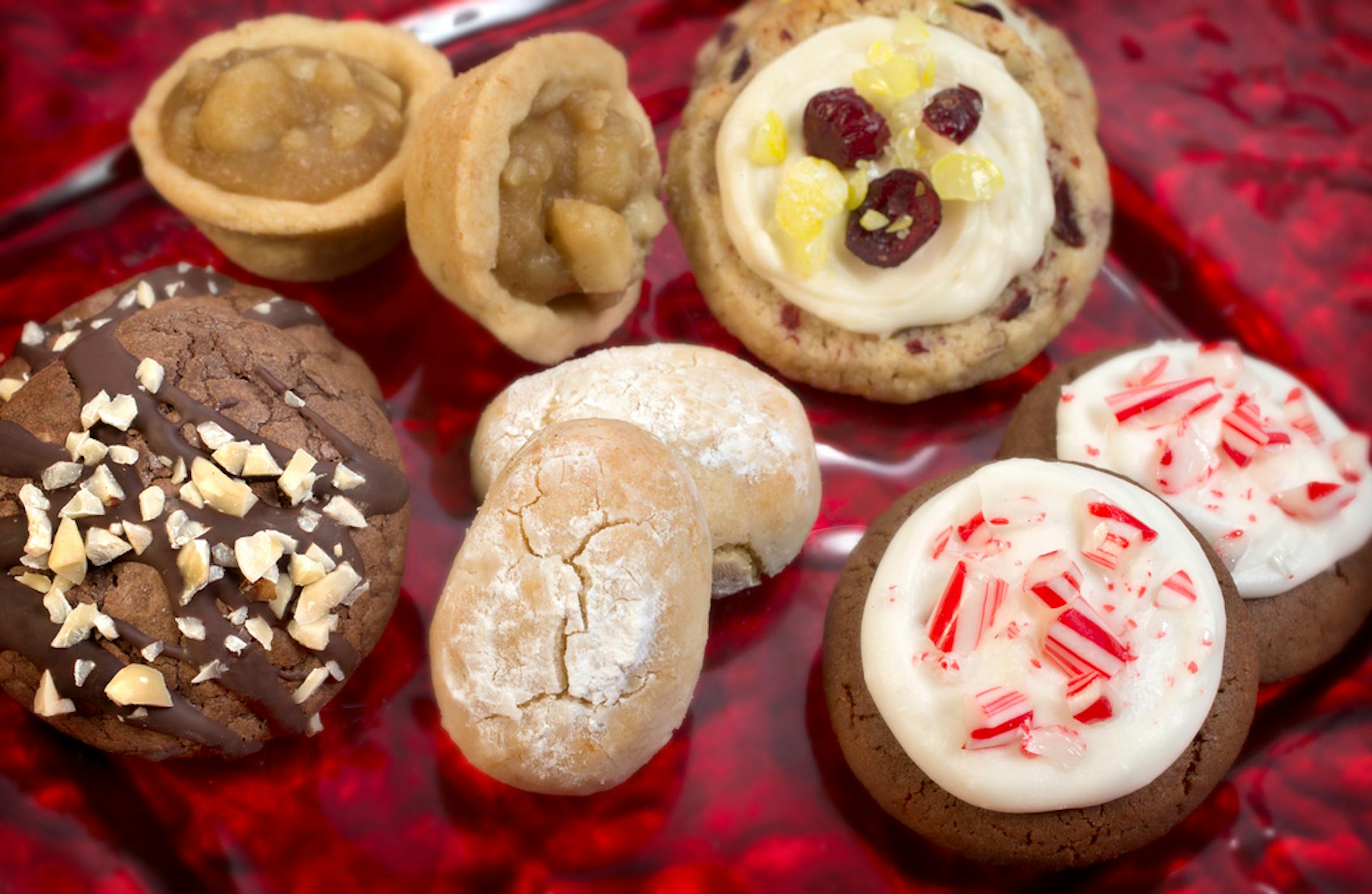 The 2014 winners: Espresso-Hazelnut Truffle Cookies, Macadamia Nut Tarts, Italian Almond Cookies, Tart & Sassy Cranberry Lemon Drops and Chocolate Thumbprints.