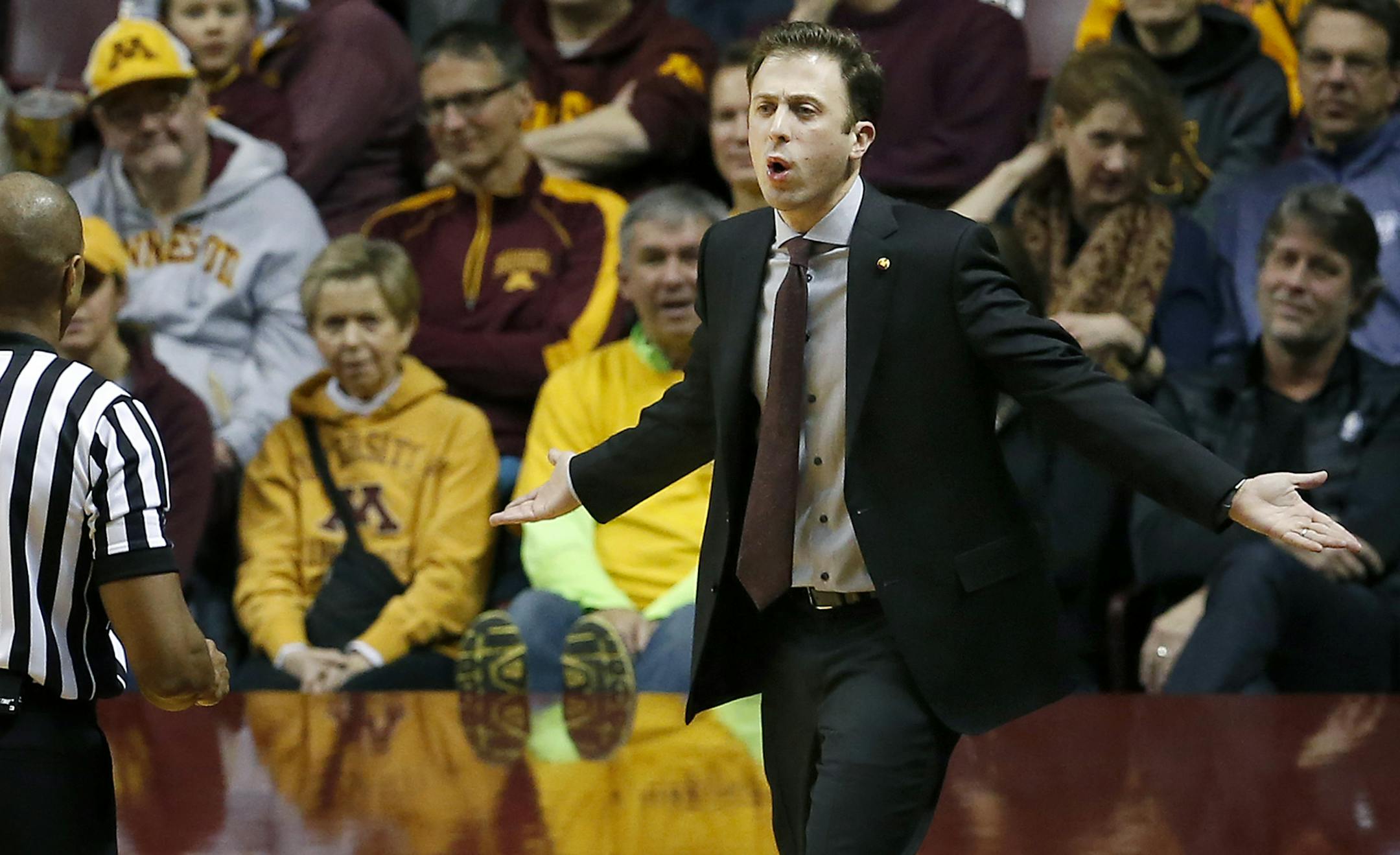 Gophers head coach Richard Pitino disputed a call with a referee in the first half. ] CARLOS GONZALEZ cgonzalez@startribune.com - January 27, 2016, Minneapolis, MN, Williams Arena, NCAA Basketball, University of Minnesota Gophers vs. Purdue Boilermakers