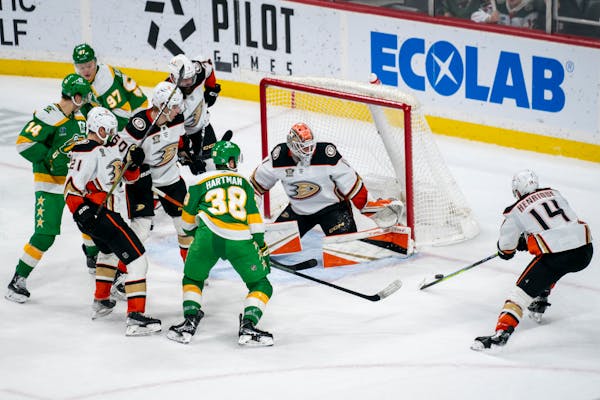 The Wild couldn't get a goal out of a late push against Anaheim on Saturday night, leading to a second winnable game ending in dropped points.