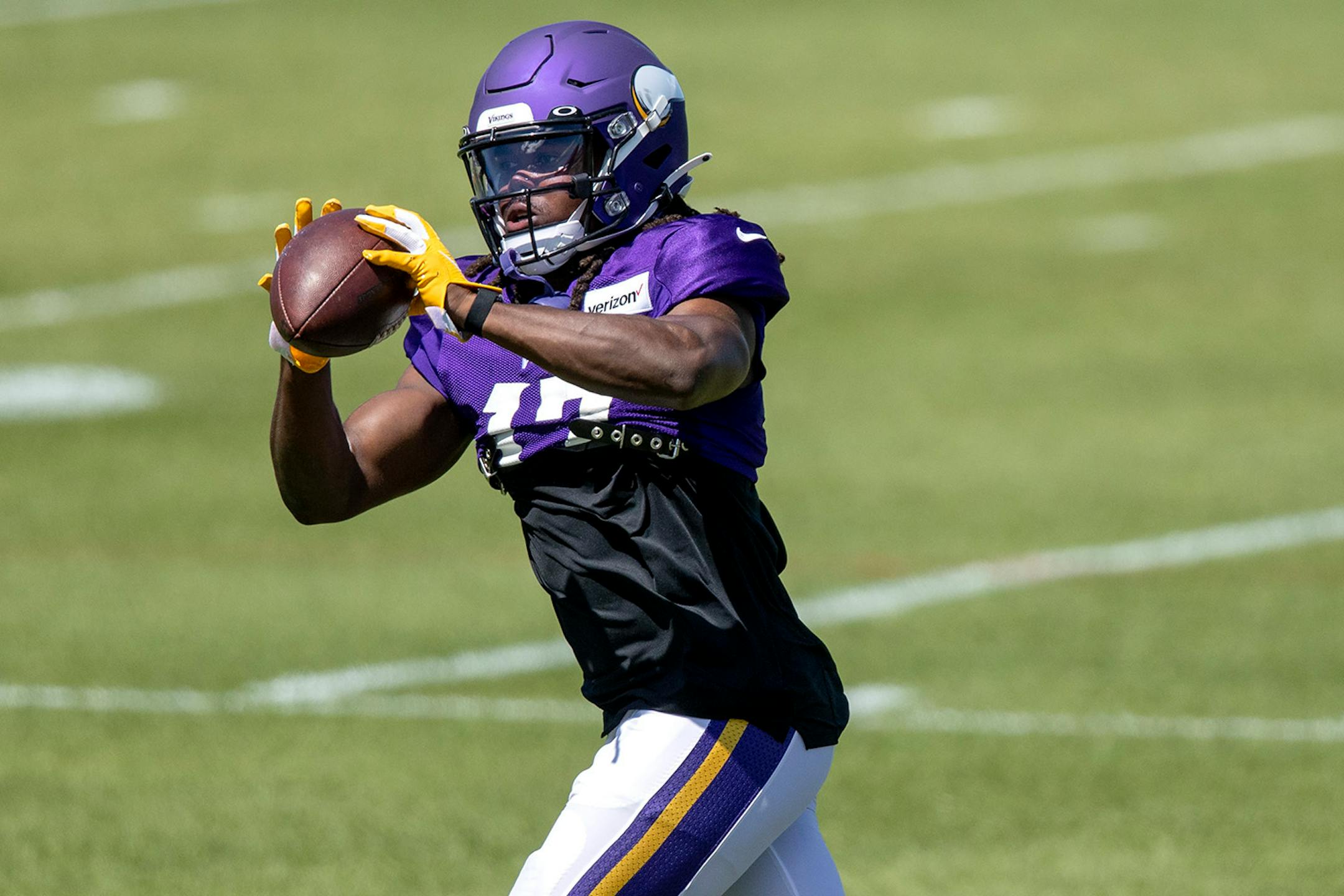 Minnesota Vikings rookie receiver K.J. Osborne (17).