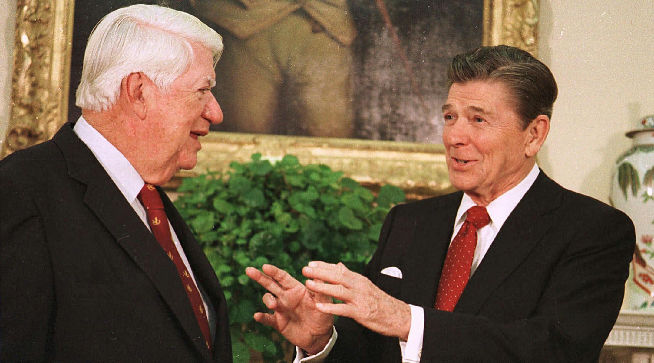 This is a November 1985 photo showing former President Ronald Reagan, right, talking with House Speaker Thomas "Tip" O'Neill Jr. D-Mass., in the Oval Office of the White House. (AP Photo/Scott Stewart) ORG XMIT: APHS200