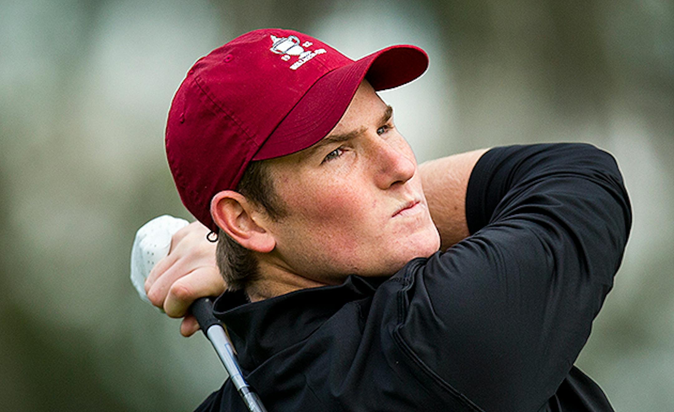 Charlie Danielson watches a tee shot during the USA Team Walker Cup Squad Practice at Frederica Golf Club in St. Simons Island, Ga. on Thursday, Dec. 18, 2014. (Copyright USGA/Chris Keane)