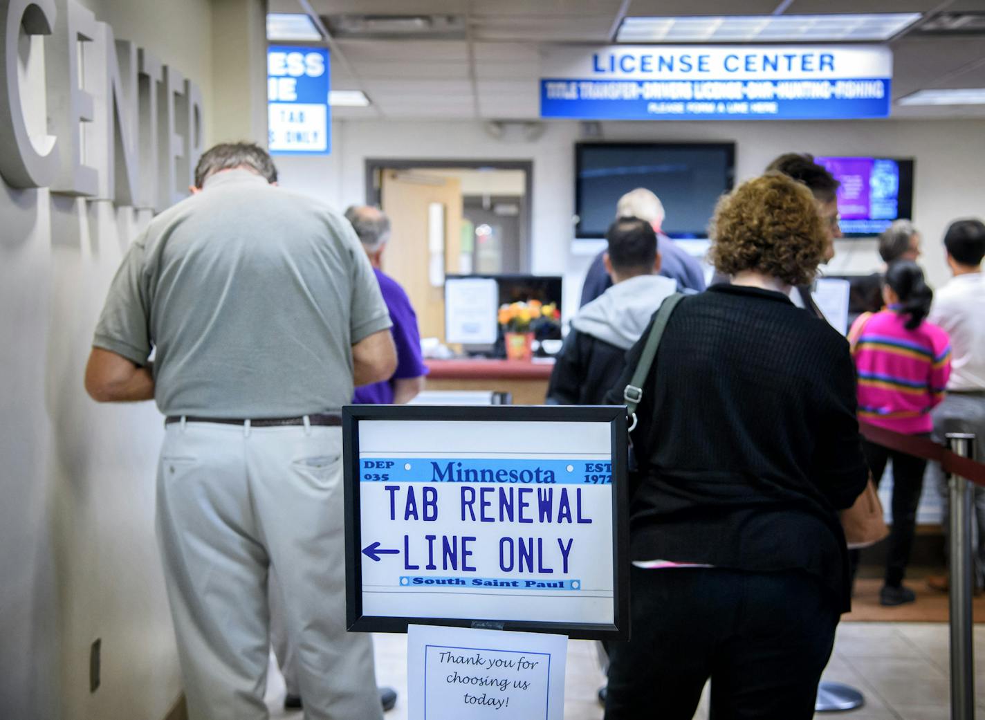 The South Saint Paul Quick-Serv License Center. ] GLEN STUBBE &#xef; glen.stubbe@startribune.com Thursday, September 28, 2017 Eleven weeks into the rollout of a system upgrade for Minnesota's vehicle licensing system, major problems are persisting at offices around the state. Vehicle dealerships can't get the right paperwork to get cars off the lot, people with disabilities can't get their specialized plates and legislative hearings on the matter have turned into an hours-long discussion of the