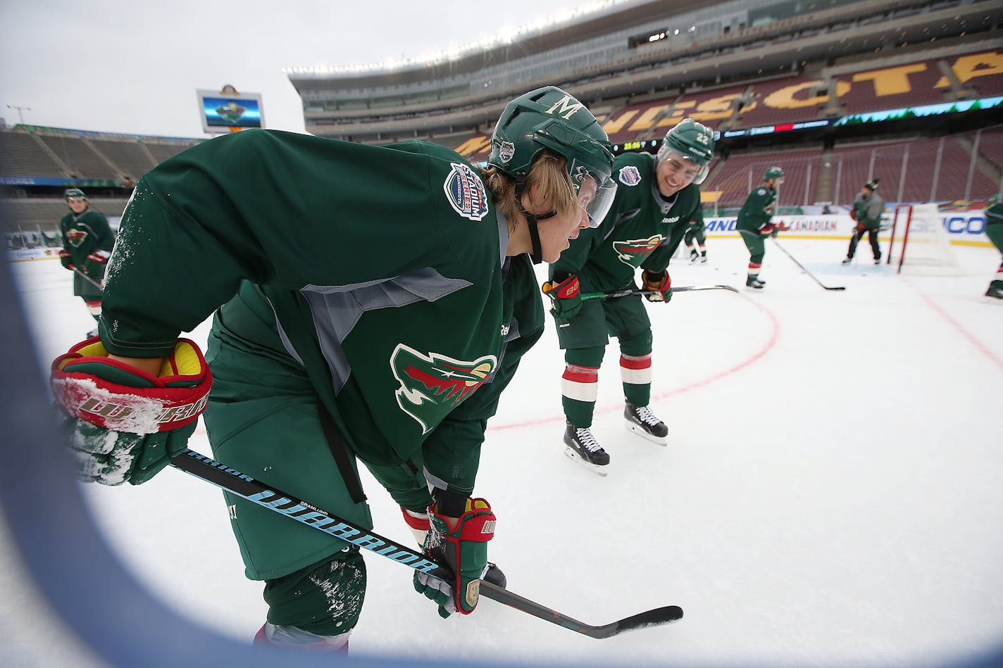 Elizabeth Flores/Star Tribune
Mikael Granlund, left, and Nino Niederreiter at the Stadium Series game in 2016.