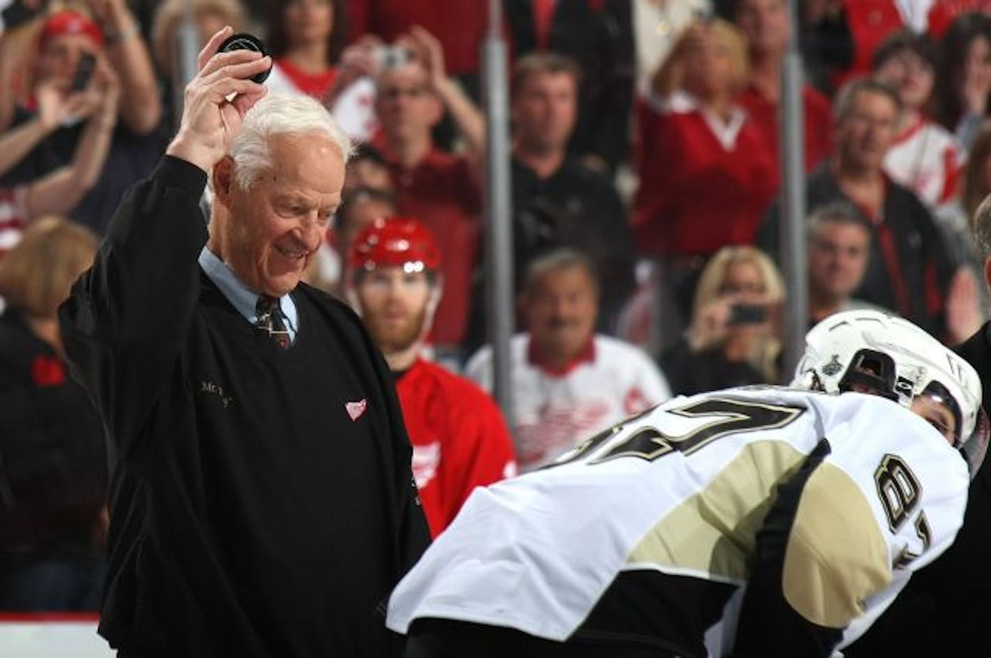 Hall of Famer Gordie Howe