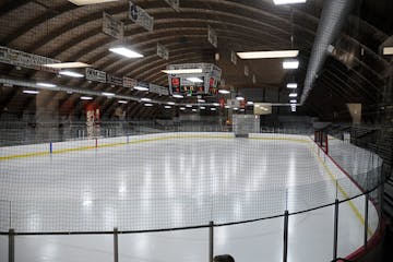 The game that WAS played as scheduled: Roseau vs. Warroad