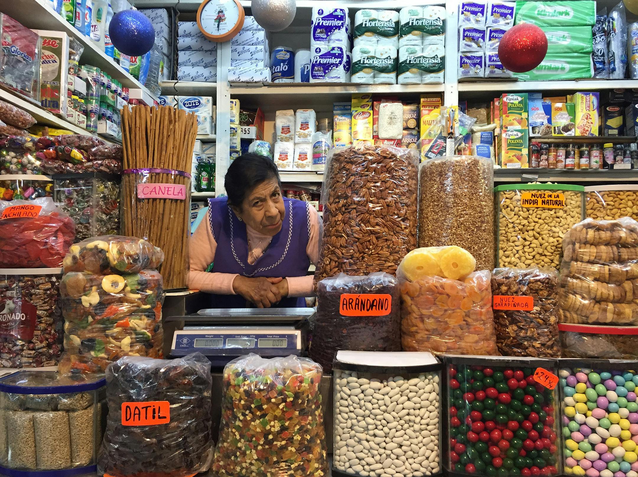 The massive Mercado Medellin in Roma Sur offers an old-school alternative to modern grocery stores. (Ray Mark Rinaldi/Chicago Tribune/TNS)