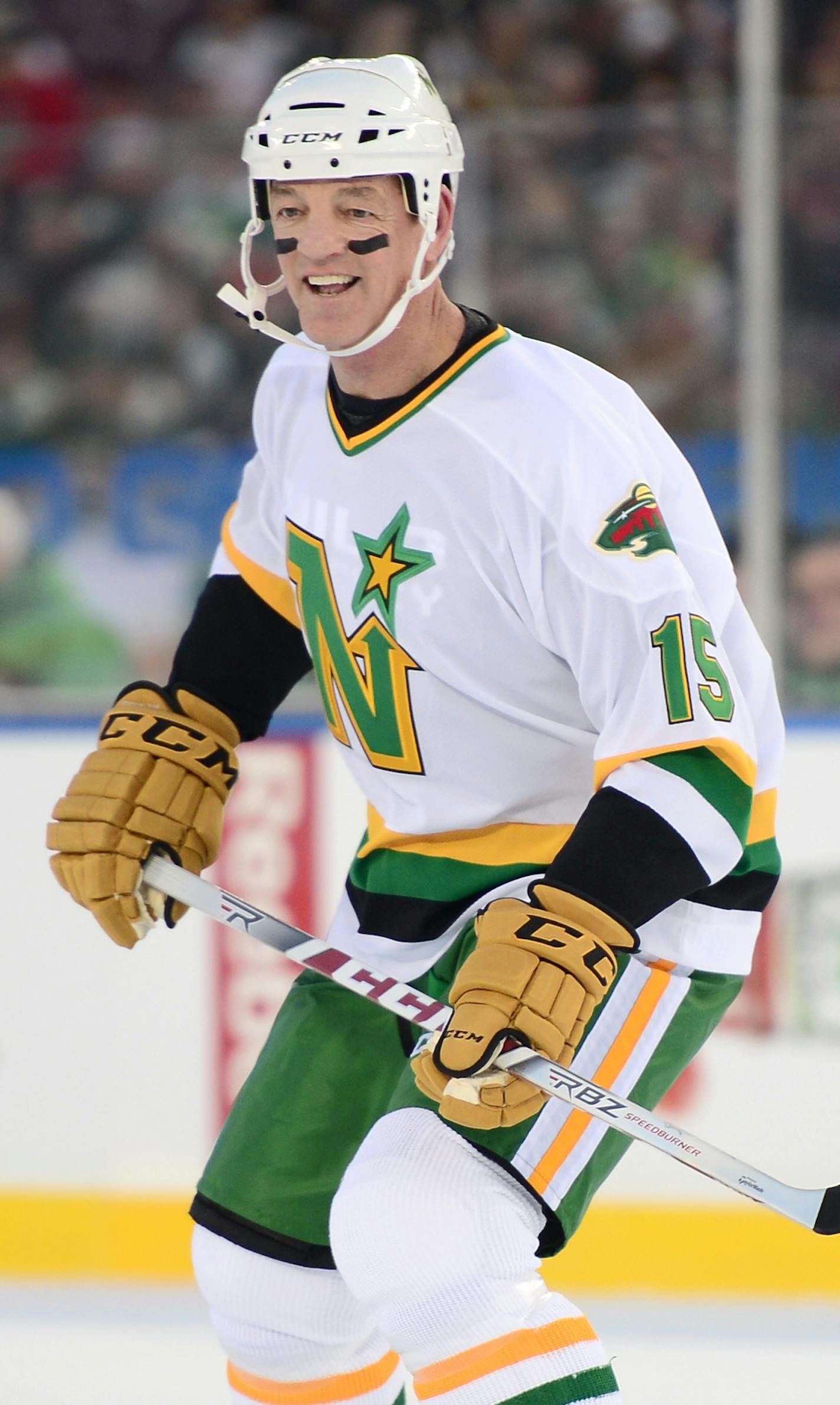 North Stars/Wild Alumni forward Bobby Smith (15) played against the Blackhawks alumni team Saturday night. ] (AARON LAVINSKY/STAR TRIBUNE) aaron.lavinsky@startribune.com The 2016 Coors Light NHL Stadium Series alumni game was held Saturday, Feb. 20, 2016 at TCF Bank Stadium in Minneapolis, Minn.