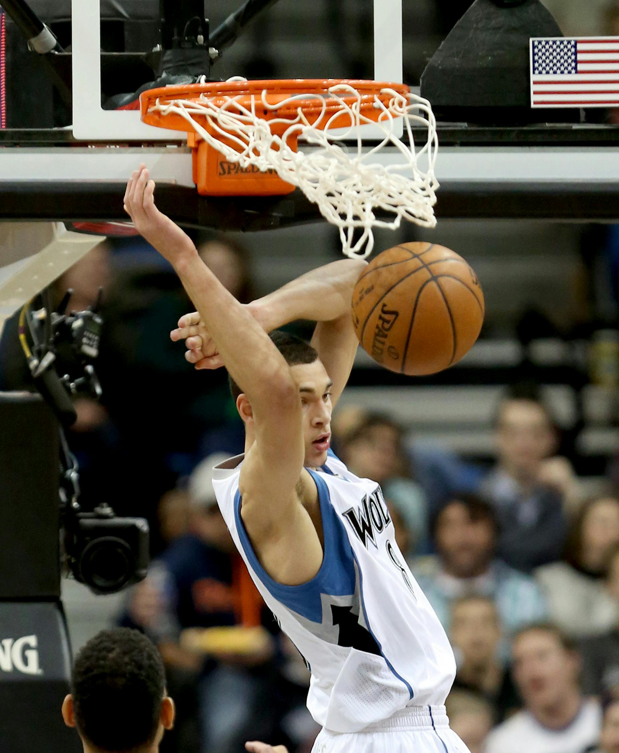 Wolves Zach LaVine dunked during the first half. ] (KYNDELL HARKNESS/STAR TRIBUNE) kyndell.harkness@startribune.com Timberwolves vs San Antonio at the Target Center in Minneapolis Min., Saturday, January 10, 2014.