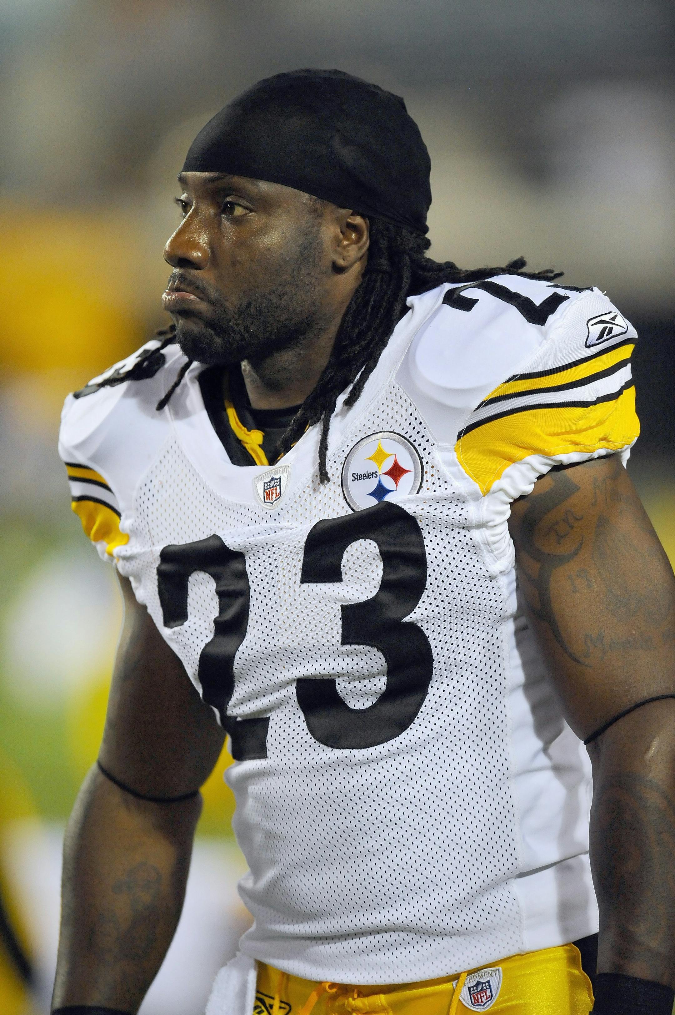 JACKSONVILLE, FL - OCTOBER 05: Tyrone Carter #23of the Pittsburgh Steelers looks on the field during the game against the Jacksonville Jaguars at Jacksonville Municipal Stadium on October 5, 2008 in Jacksonville, Florida.