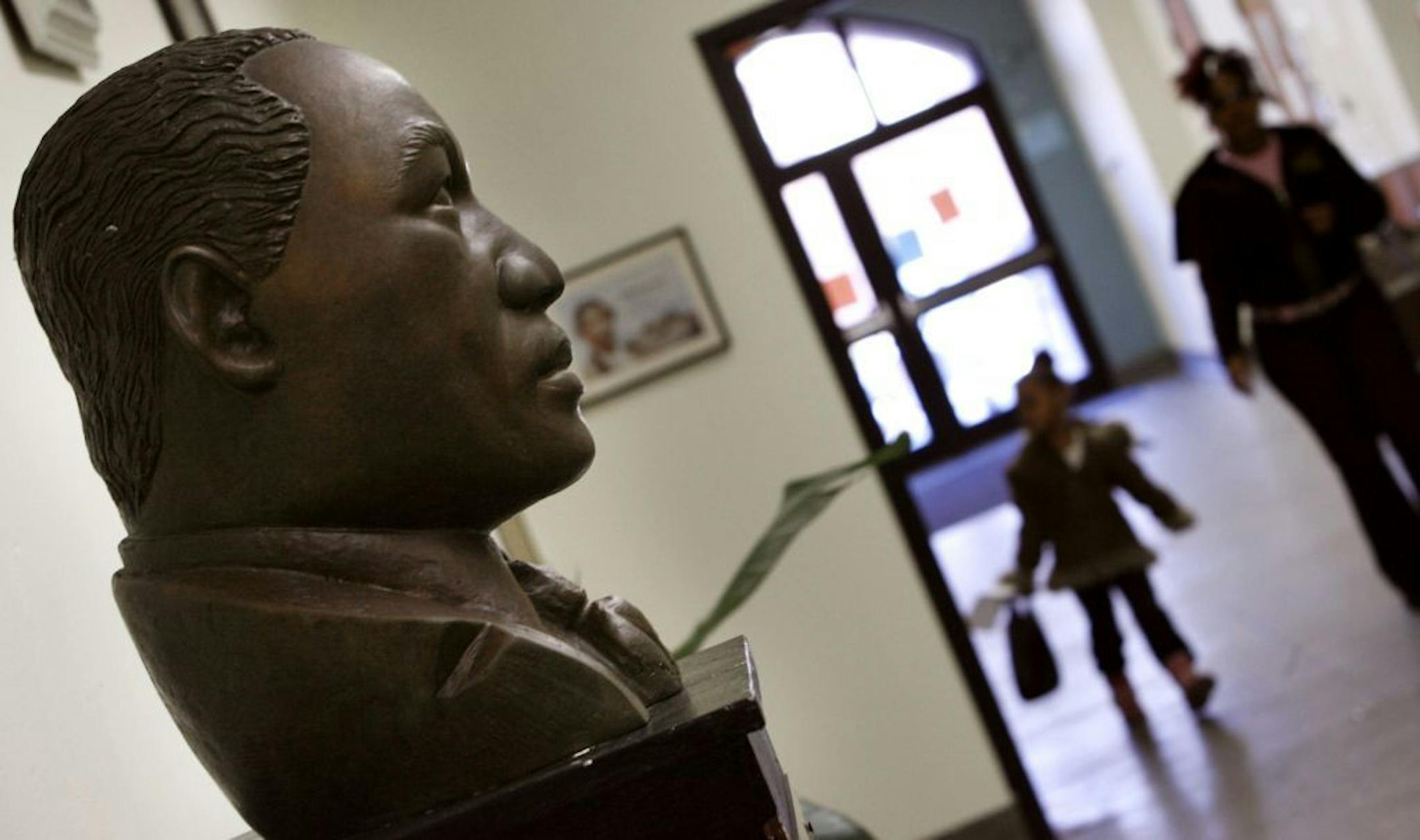 JERRY HOLT ï jgholt@startribune.com 1/12/2006-----A bust of Martin Luther King Jr. occupies a prominent place in the main hallway at the Sabathani Community Center in South Minneapolis. Sabathani was launched in the height of the civil rights era. GENERAL INFORMATION: JERRY HOLT ï jgholt@startribune.com 1/12/2006-----Portrait of Jim Cook the executive director of the Sabathani Community Center for the last 25 years. Sabathani launched in the height of the civil rights era as a small home-based y