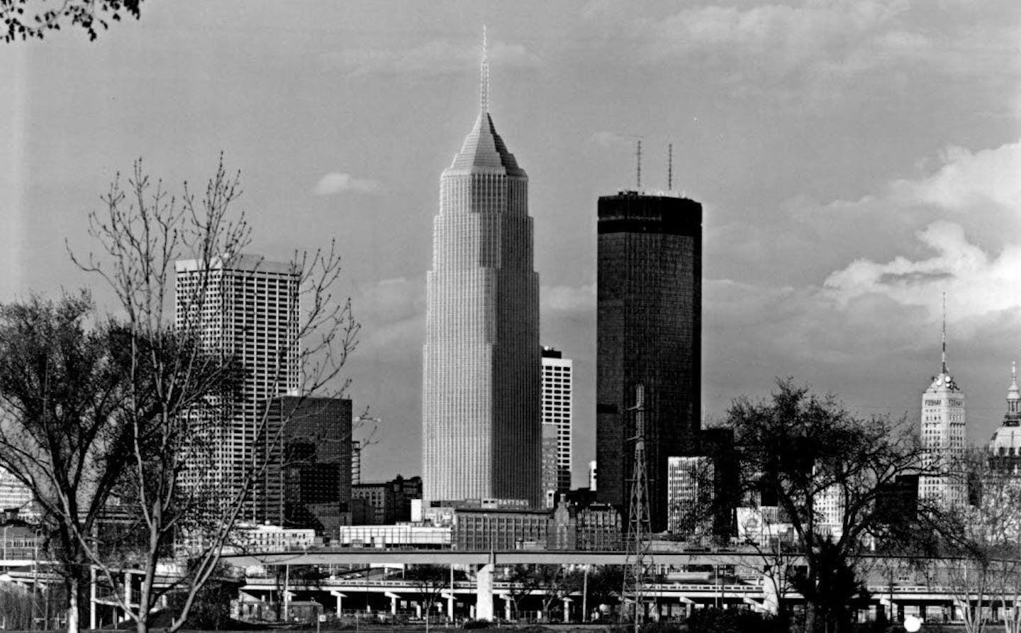 The original design for Norwest Center was a glass-and-stone square that rose 45 stories, tapered slightly and ended in a pyramid.