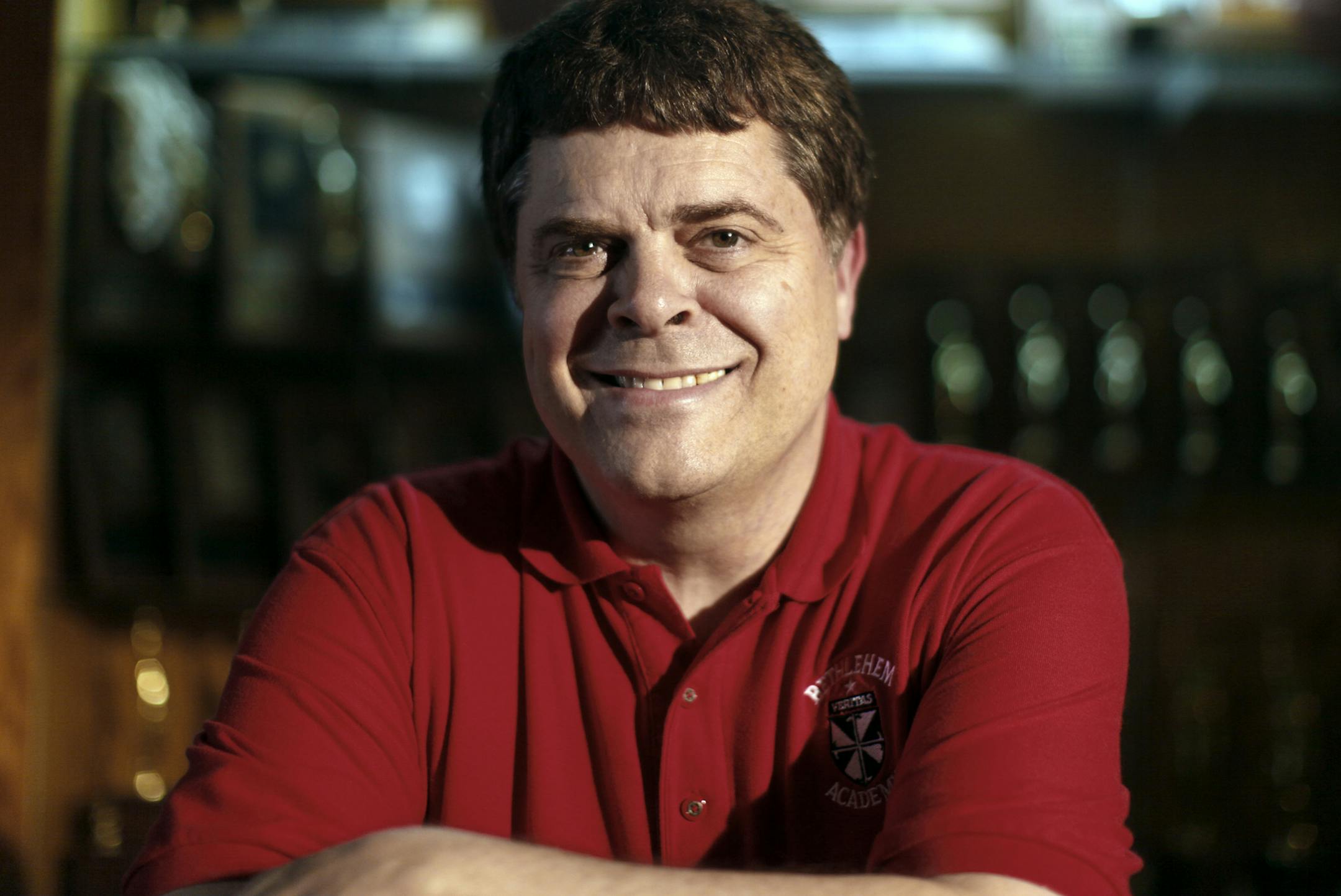 Richard Tsong-Taatarii/rtsong-taatarii@startribune.com Faribault, MN;5/13/09;left to right: Franz Boelter, the boys basketball and volleyball coach credits students knowing their roles on the team for the success of his athletes. "We try to get our kids not focus on "me" but to focus on "we."