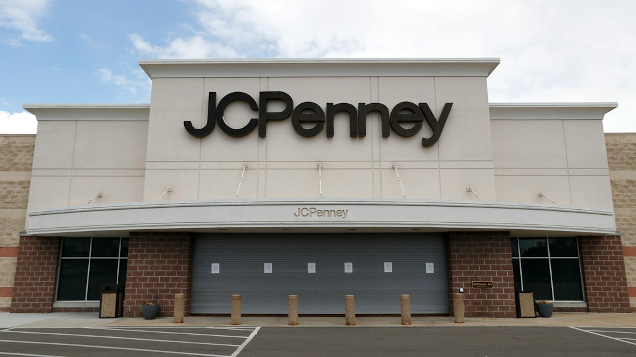 A J.C. Penney store in Roseville, Mich.