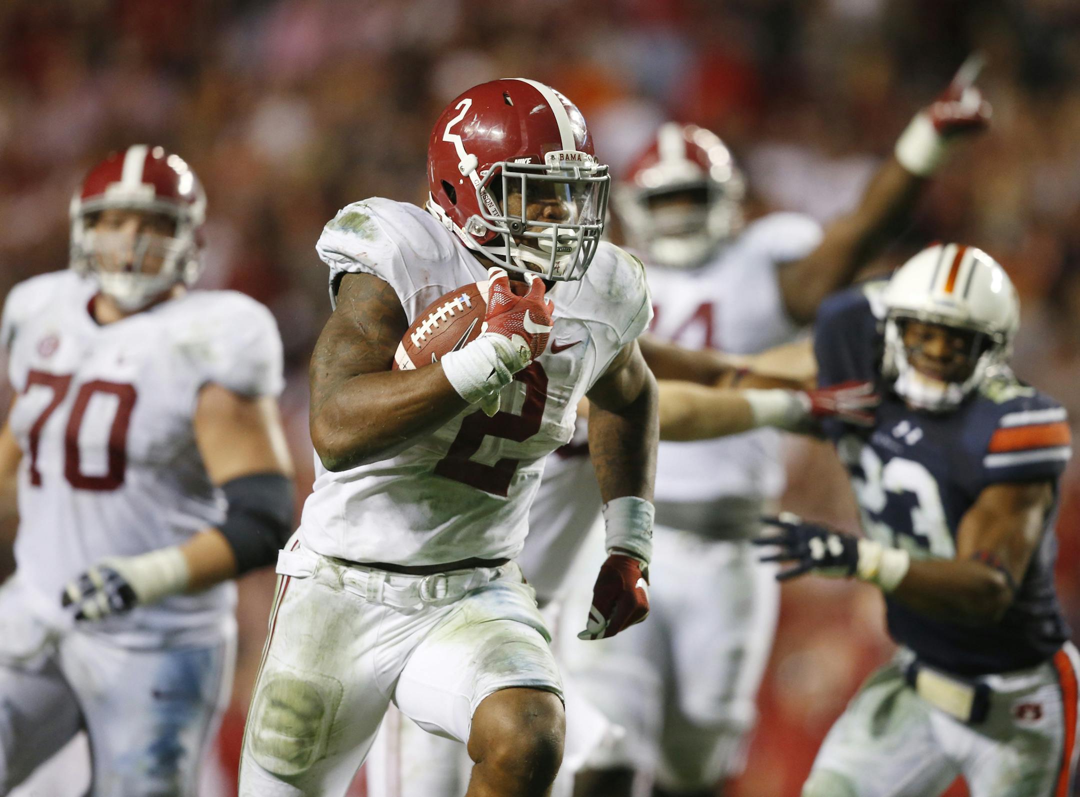 Alabama running back Derrick Henry (2)
