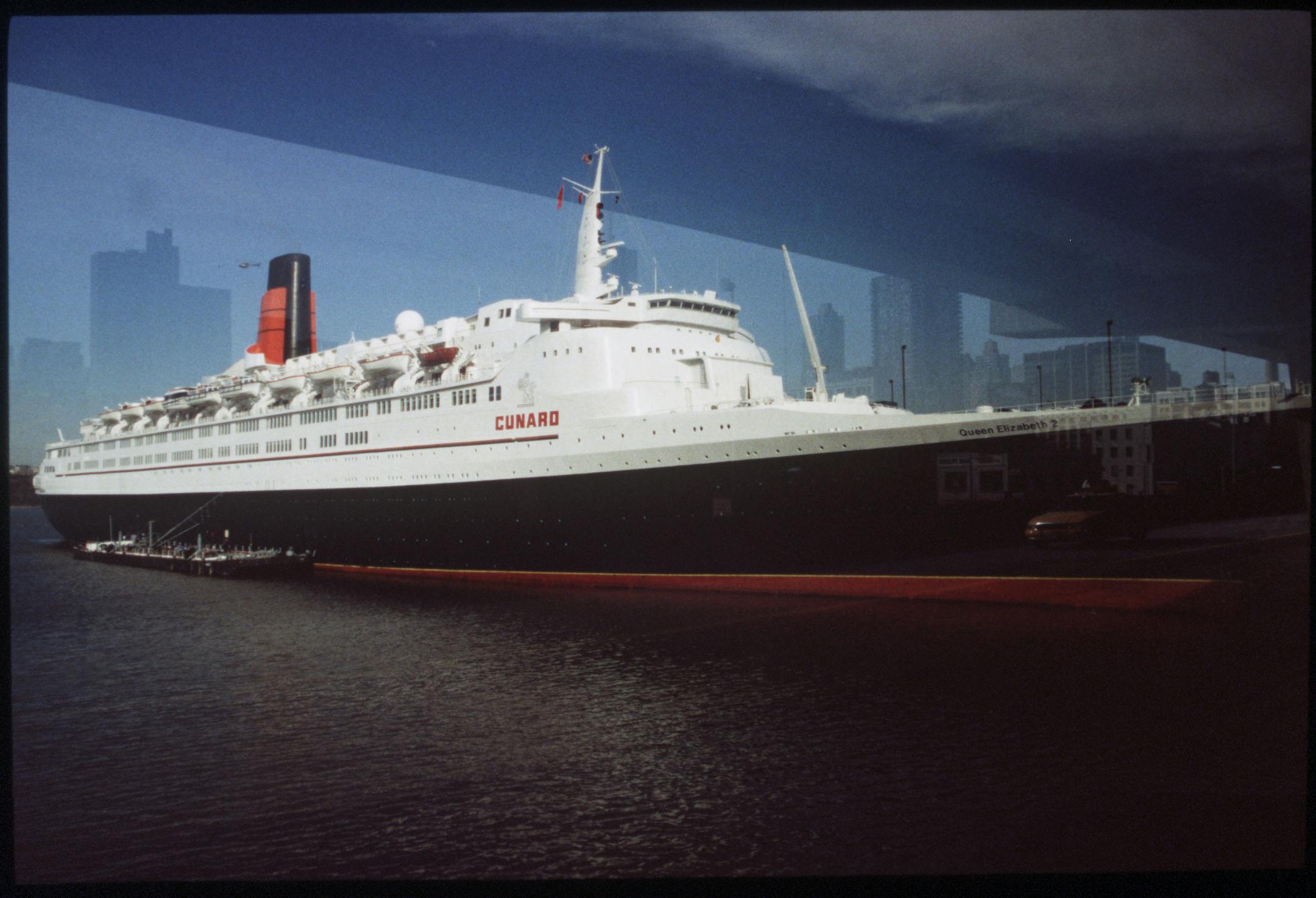 QE2