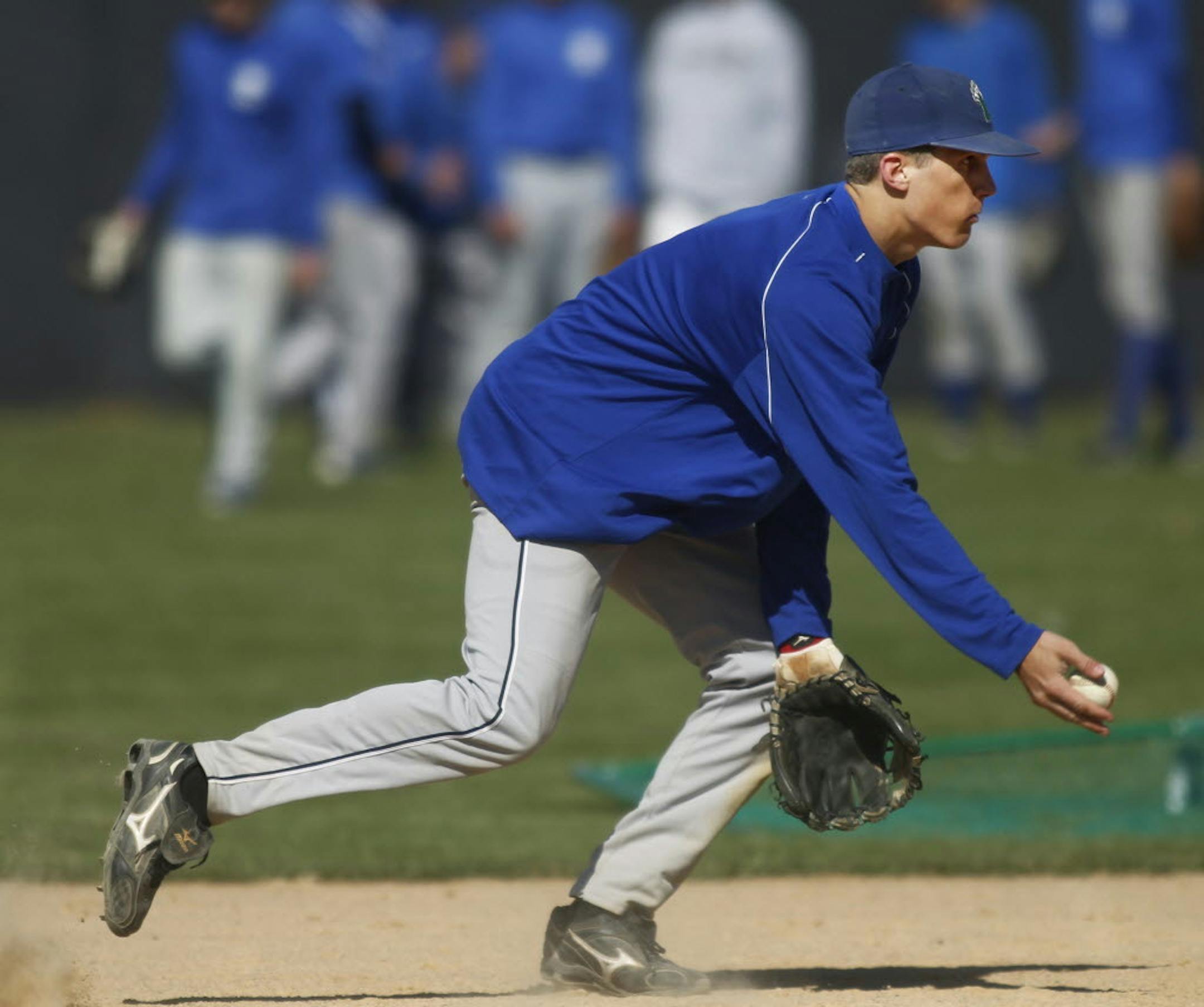 Eagan senior Eric Peterson hit over .400 last year, and the Minnesota State Mankato recruit will move from second base to shortstop in the field this year. Photo: Richard Tsong-Taatarii • rtsongtaatarii@startribune.com