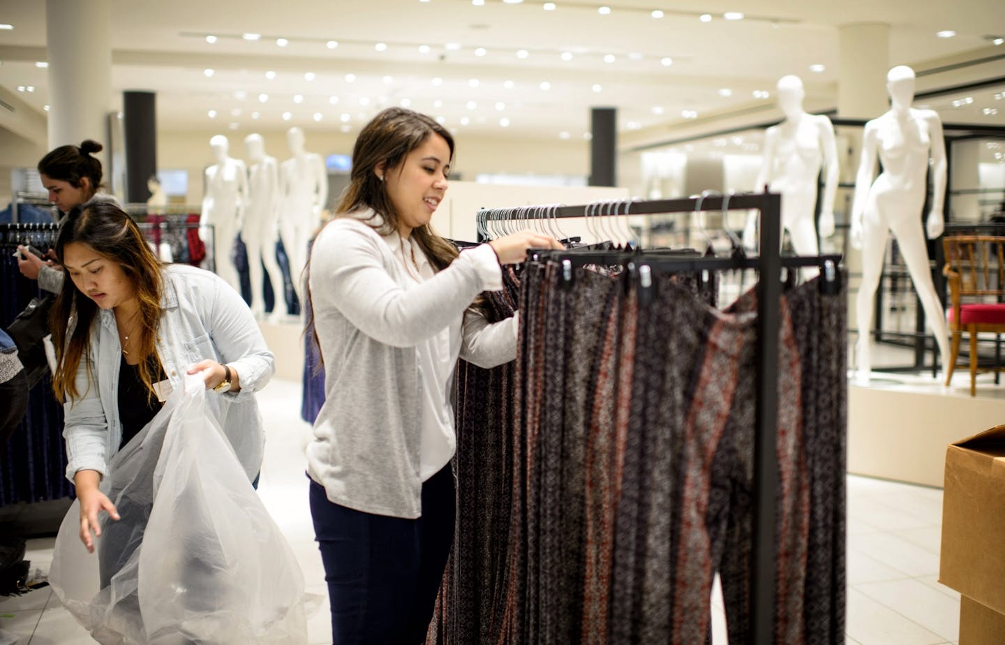 Shoe stores clearance in ridgedale